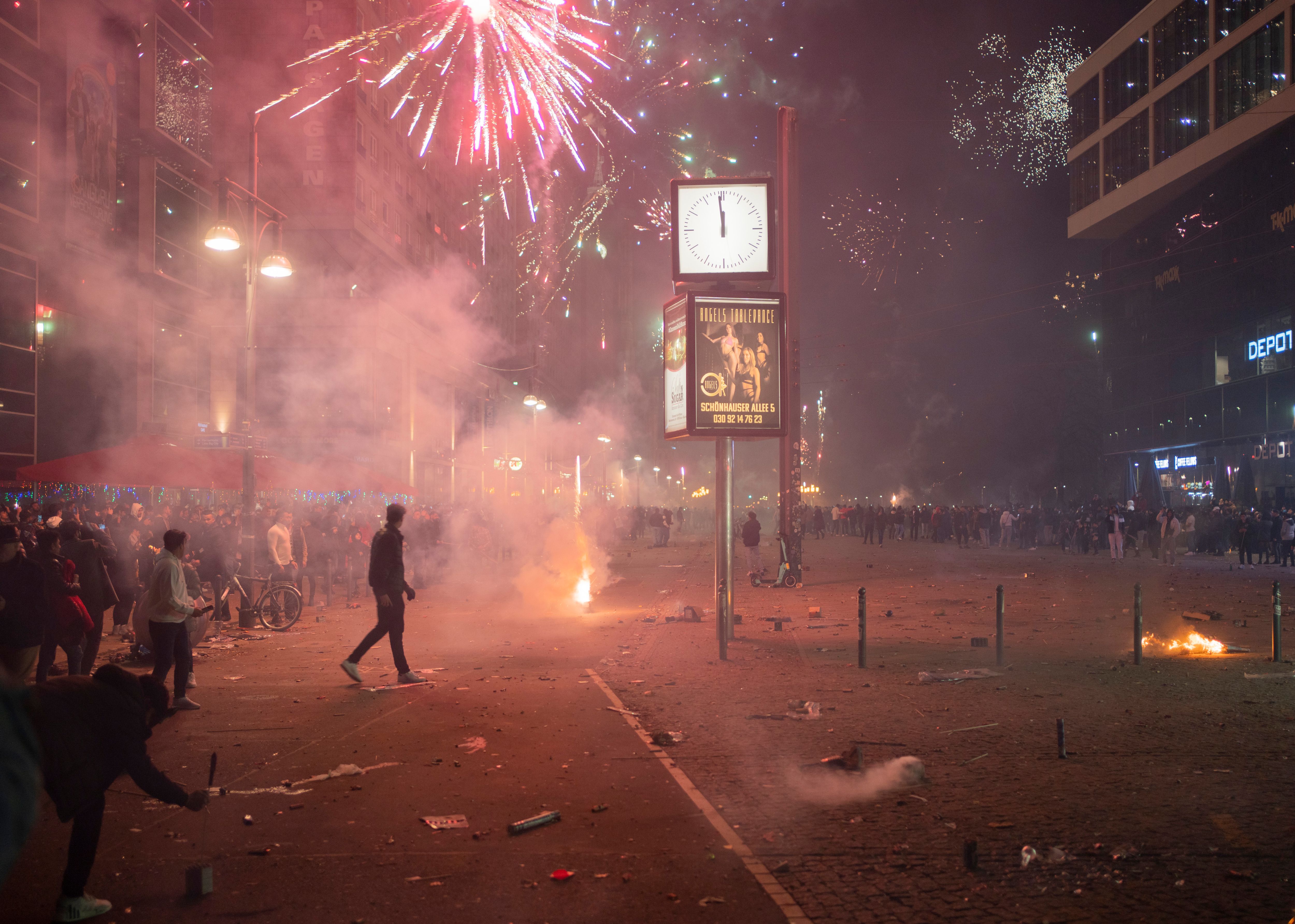 Image - Scharfe Kritik von Merz und Söder: Berliner Silvesterkrawalle als Teil der „Chaos-Stadt“