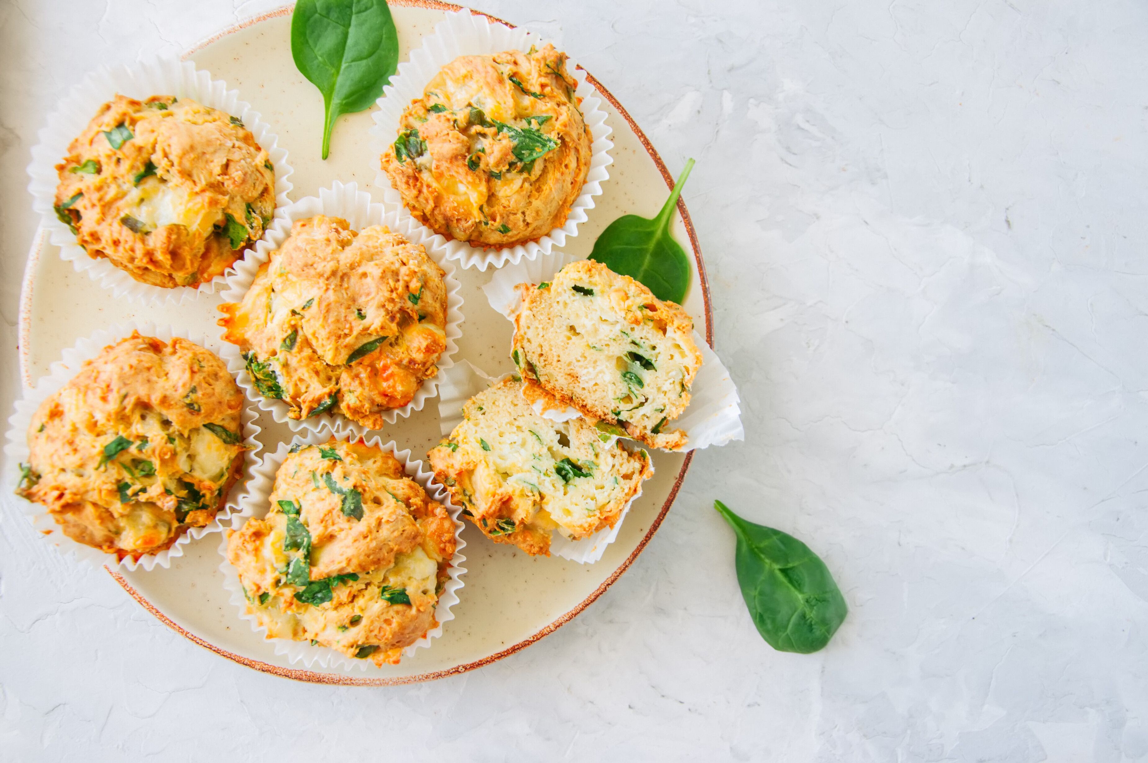 Geniales Blitz-Frühstück: Rezept für Eier-Muffins mit Spinat – dieses schnelle Gericht hilft beim Abnehmen