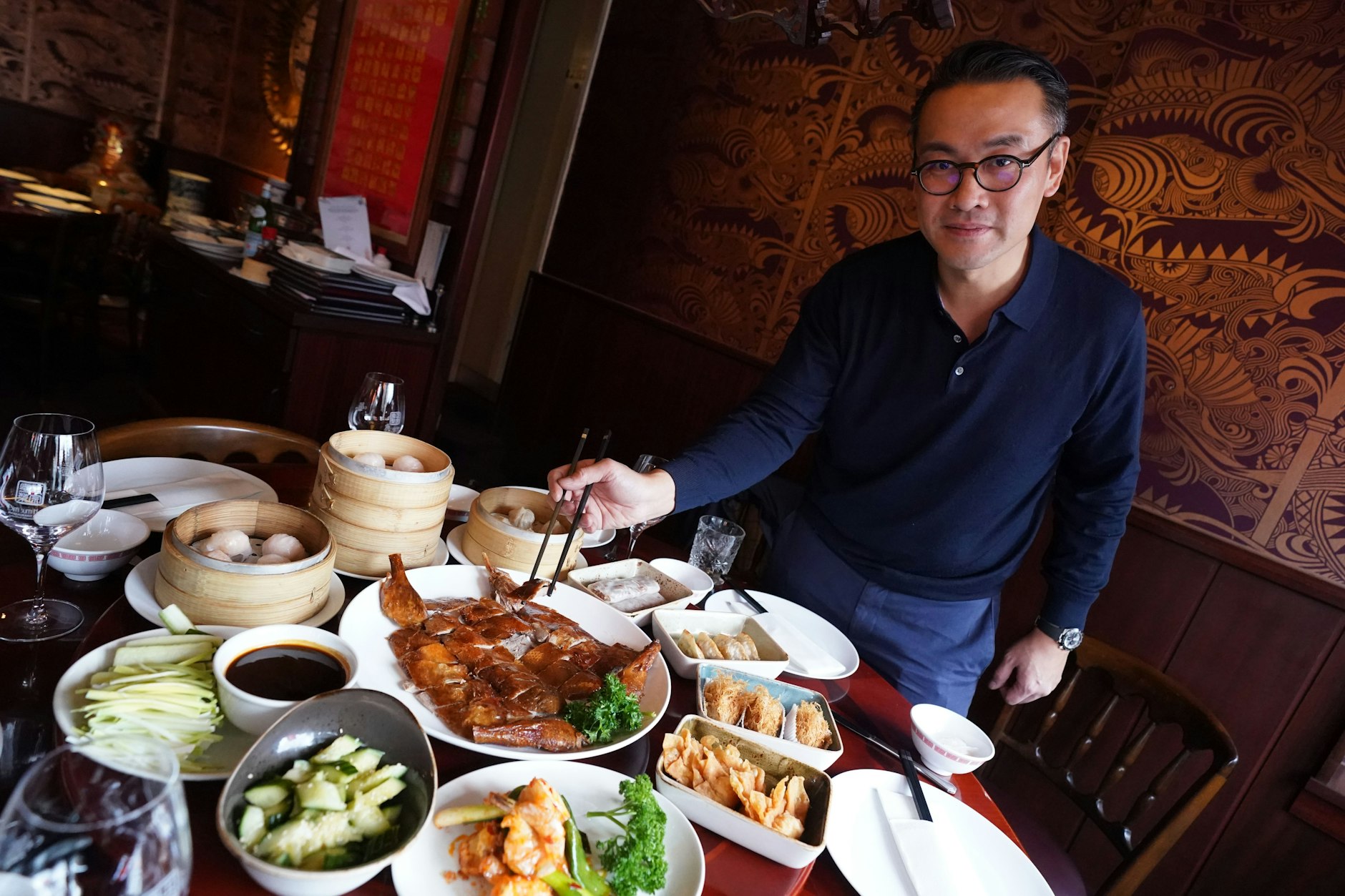Tradition und Vielfalt in Hamburg: Dennis Kwong vom Dim Sum Haus, dem ältesten China-Restaurant der Stadt.