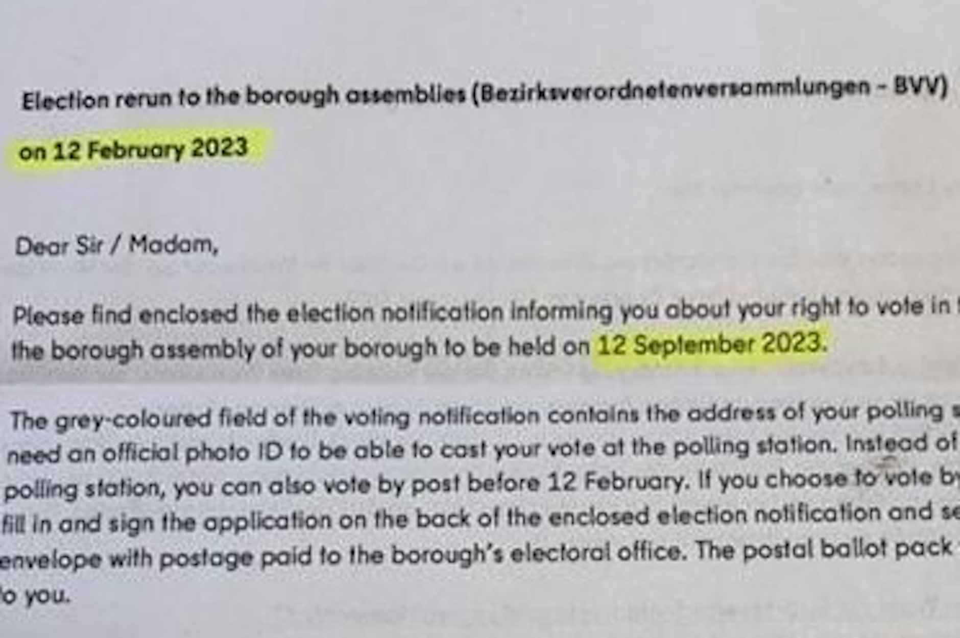 Der Zettel für die Wahlbenachrichtigung ist auch auf Englisch verschickt worden – mit dem falschen Datum.&nbsp;