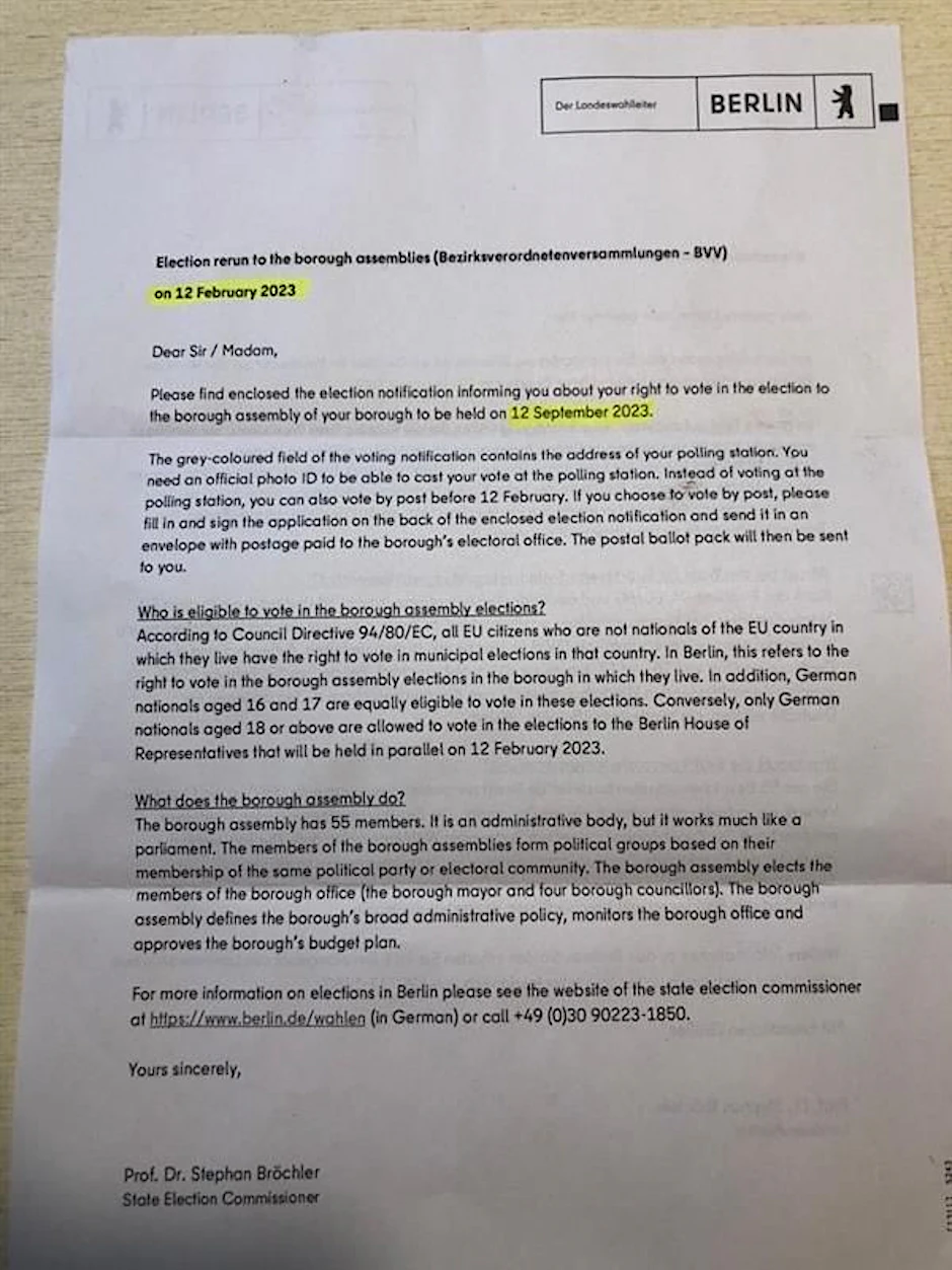 Der Zettel für die Wahlbenachrichtigung ist auch auf Englisch verschickt worden – mit dem falschen Datum.&nbsp;