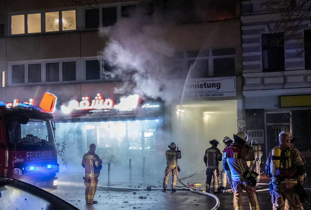 Randale in Neukölln – und die Politik streitet, als ginge es um Winnetou oder Layla