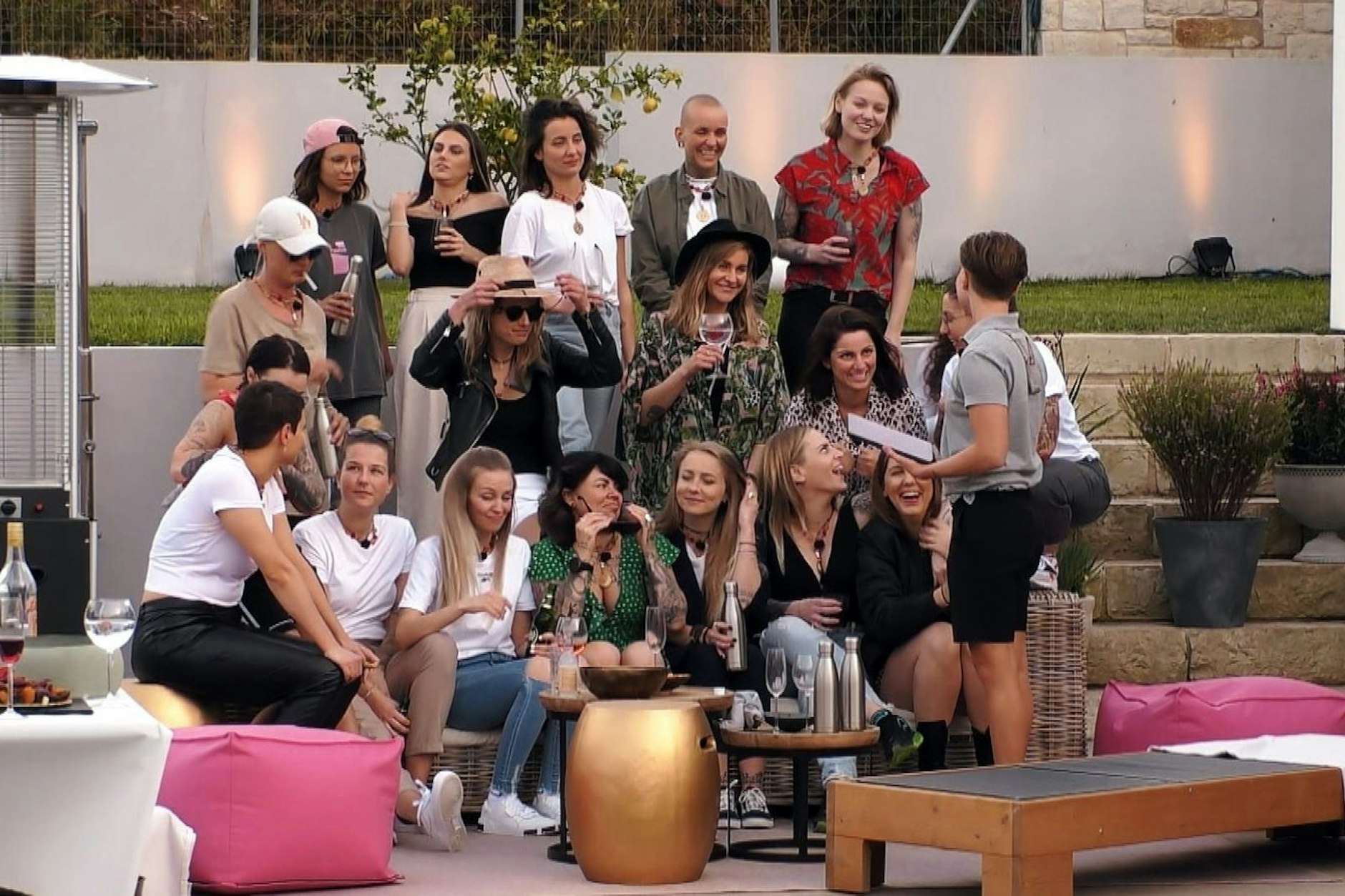 Der Cast der ersten Princess Charming-Staffel.