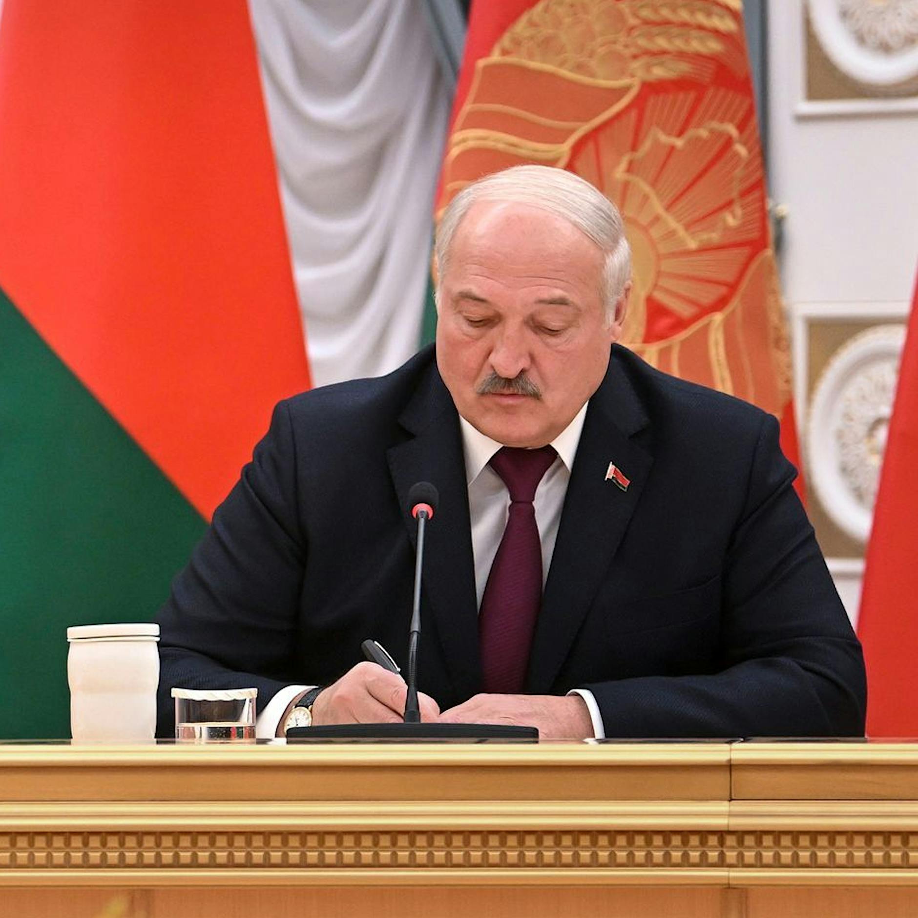 Belarus: Lukaschenko-Gegner befürchten baldigen Kriegseintritt