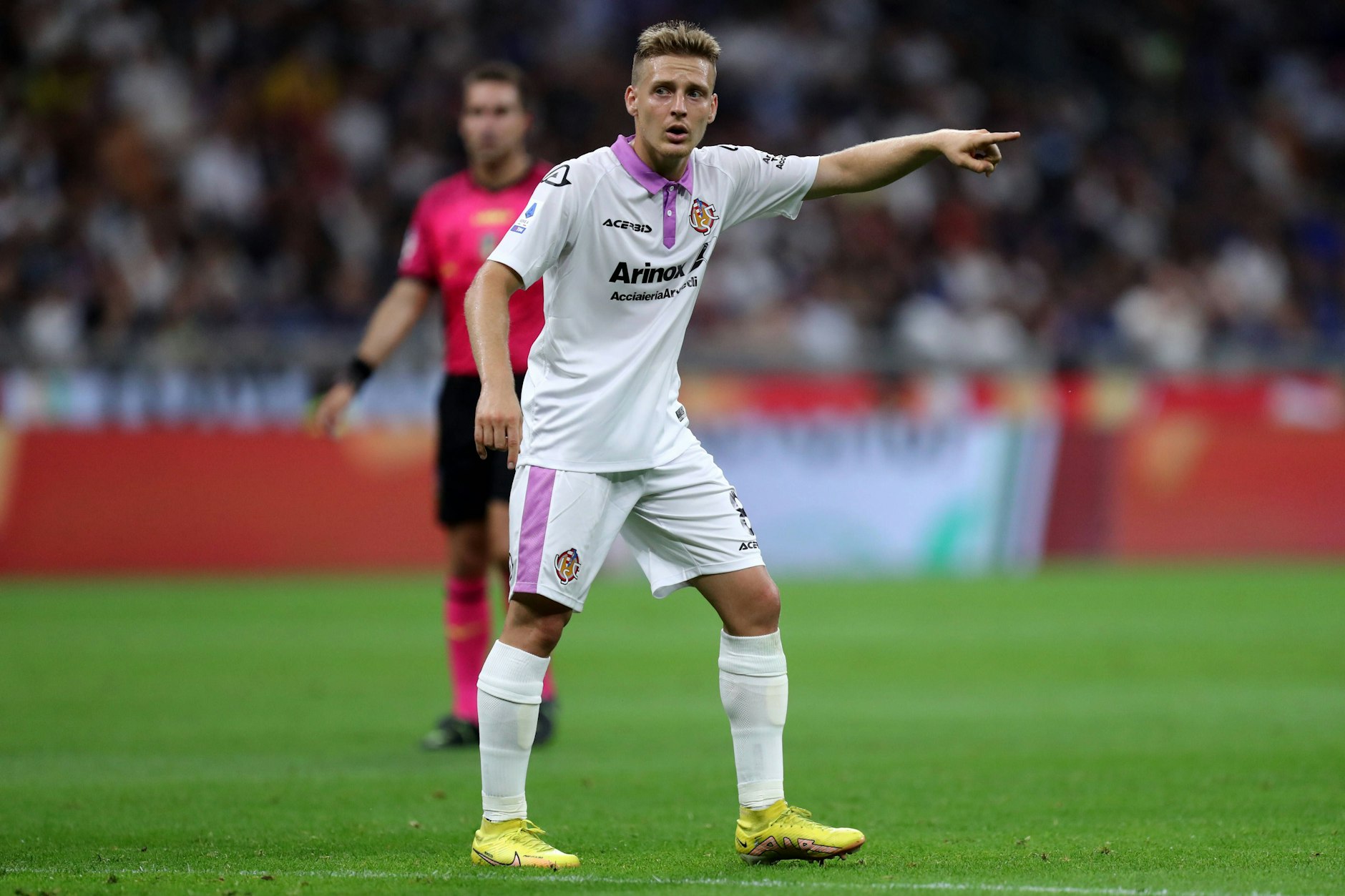 Zeigt an, wohin er wechseln will: Hertha-Leihgabe Santiago Ascacibar (25) zieht es von Italien in seine argentinische Heimat. 