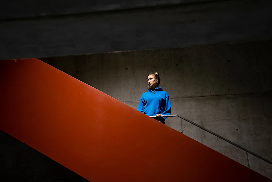 Johanna Schikora auf dem Campus der Humboldt-Universität in Berlin-Adlershof.