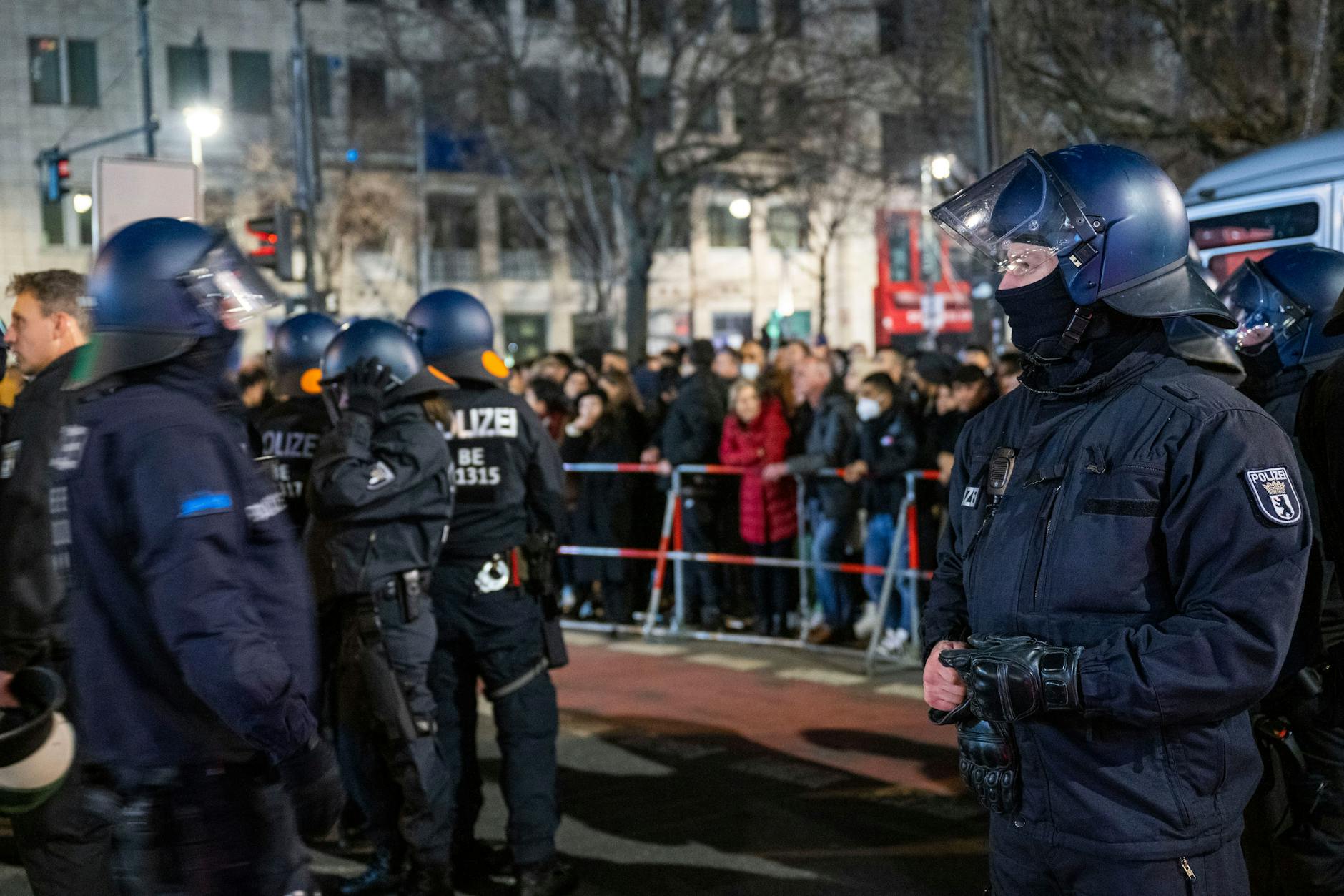Die Berliner Polizei und ihre Sorgen: Jetzt sollen sich die Beamten auf neue Begrifflichkeiten umstellen.