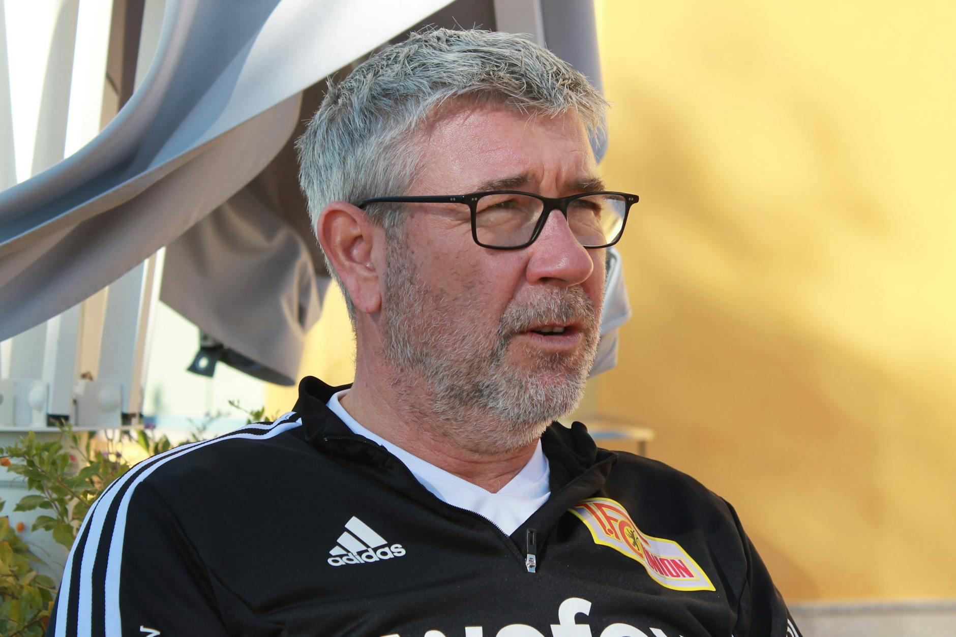 Urs Fischer beim Mediengespräch nach der letzten Trainingseinheit am Dienstagvormittag.