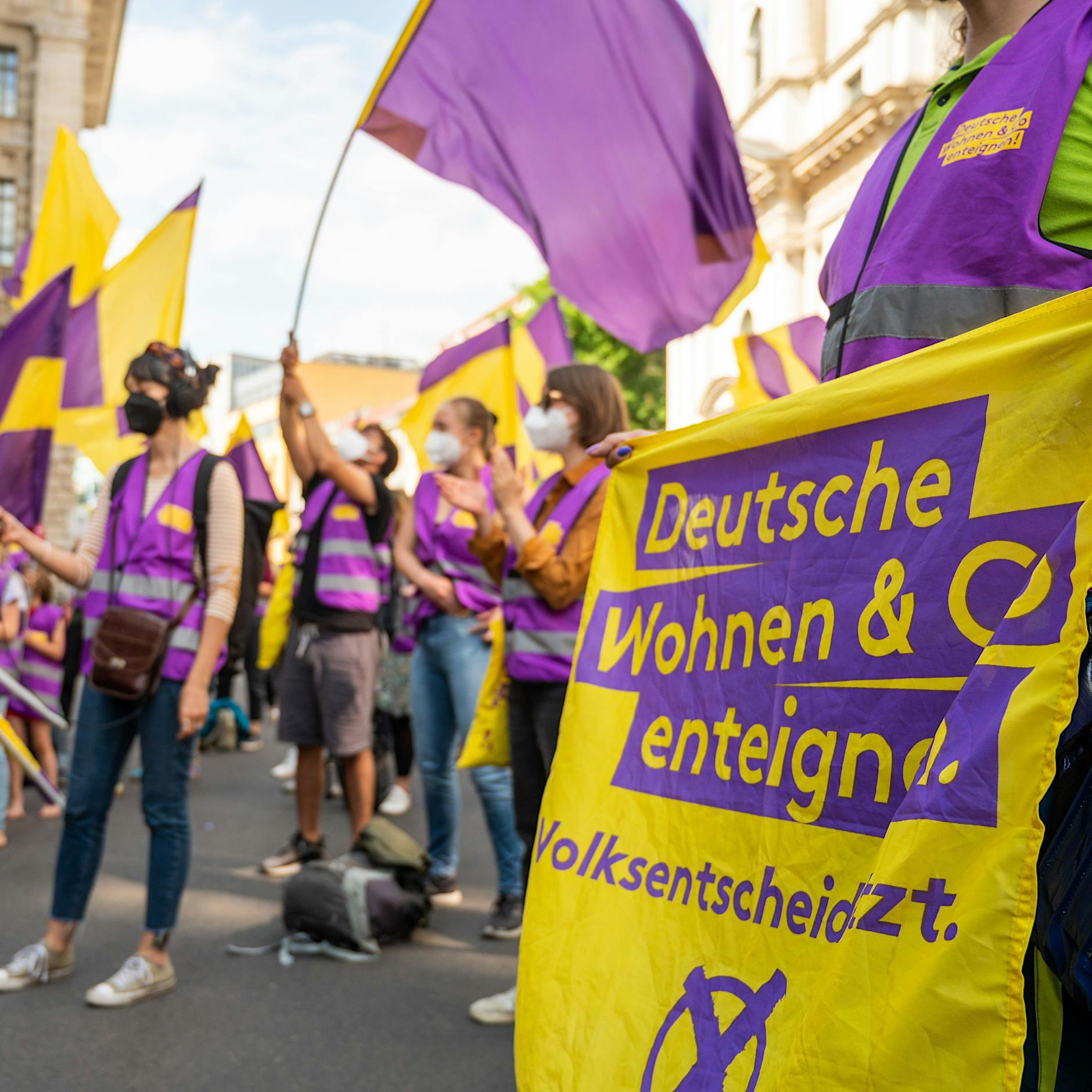 Studie: Nach Vergesellschaftung könnten Mieten für über 200.000 Wohnungen sinken