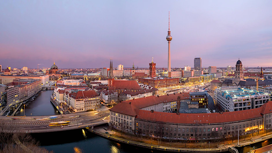 In Berlin sind die Angebotsmieten im vergangenen Jahr um fünf Prozent gestiegen.