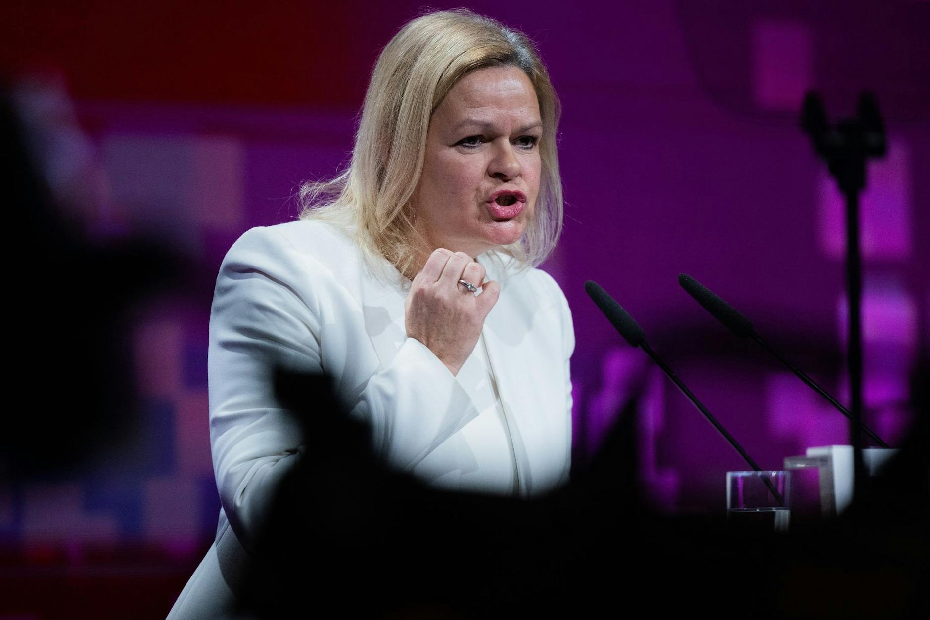 Bundesinnenministerin Nancy Faeser spricht im Congress-Centrum der Koelnmesse.