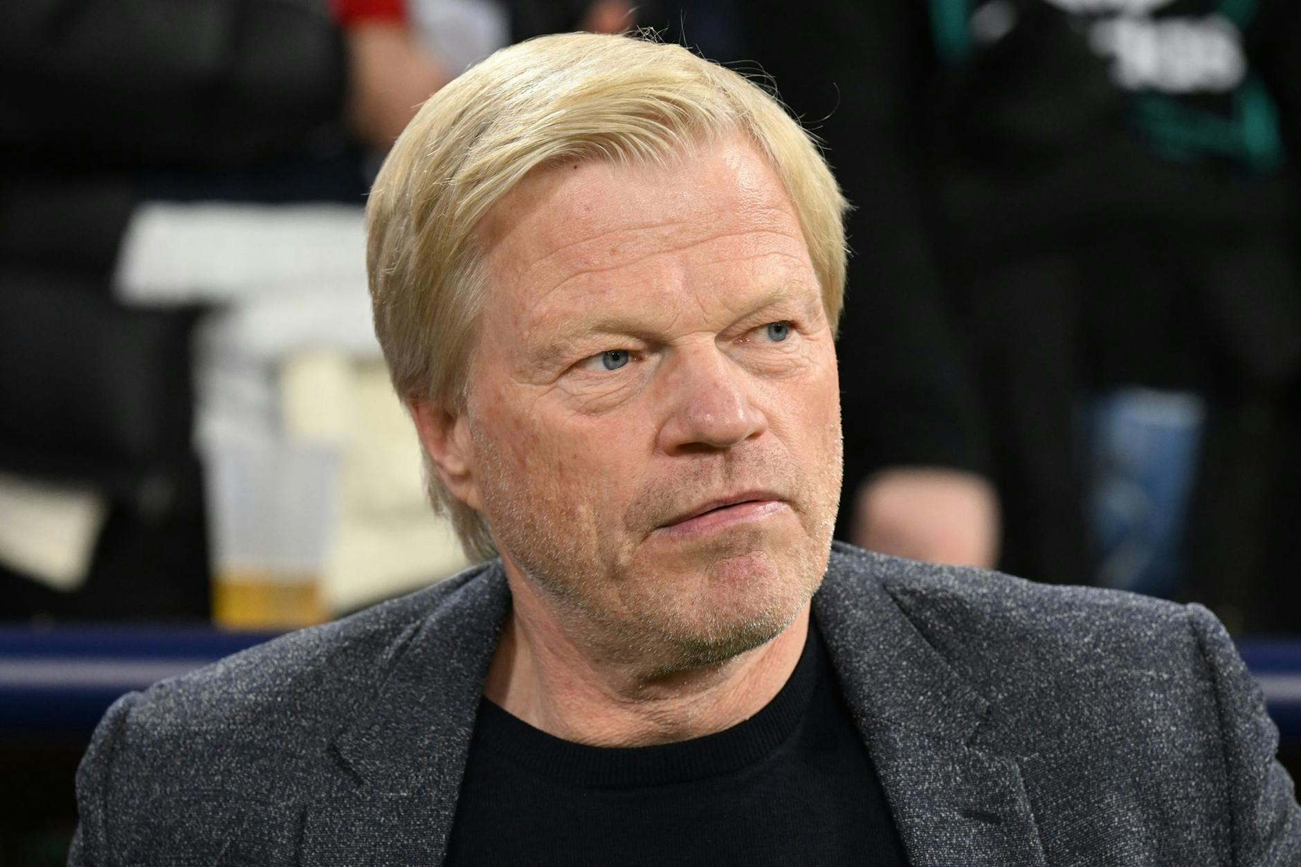 ARCHIV - Oliver Kahn verlor 2002 mit der deutschen Nationalmannschaft das Endspiel gegen Brasilien.