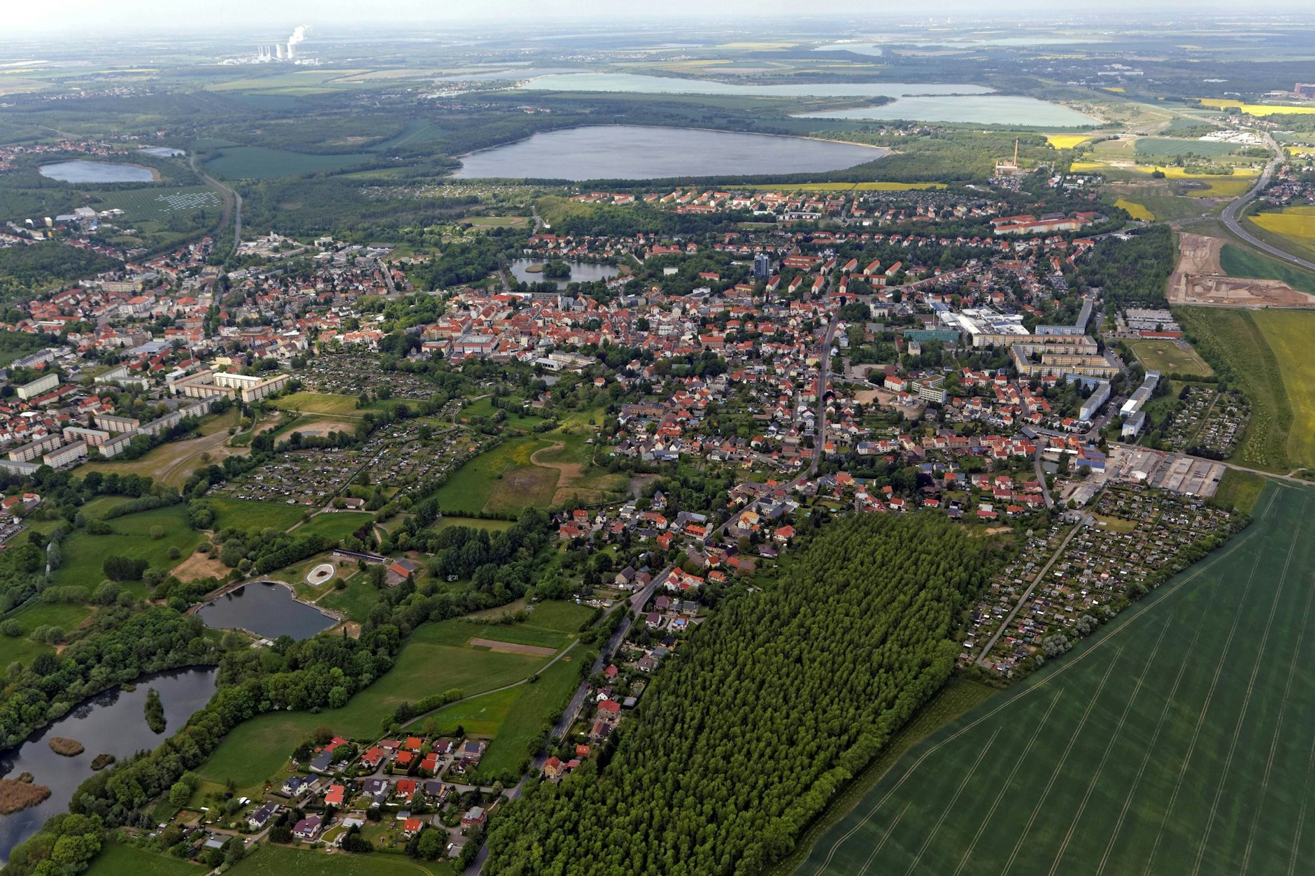 Luftbild der Stadt Borna in Sachsen