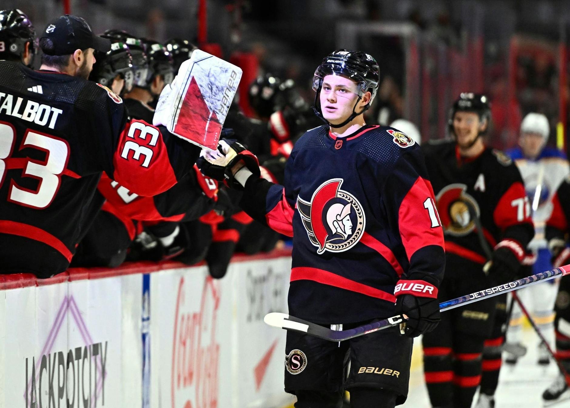 Tim Stützle von den Ottawa Senators konnte die Niederlage seines Teams nicht verhindern. P/dpa