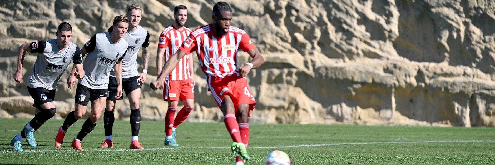 Jordan Siebatcheu, Mittelstürmer des 1. FC Union, kehrte angeschlagen aus dem Trainingslager in Spanien zurück.