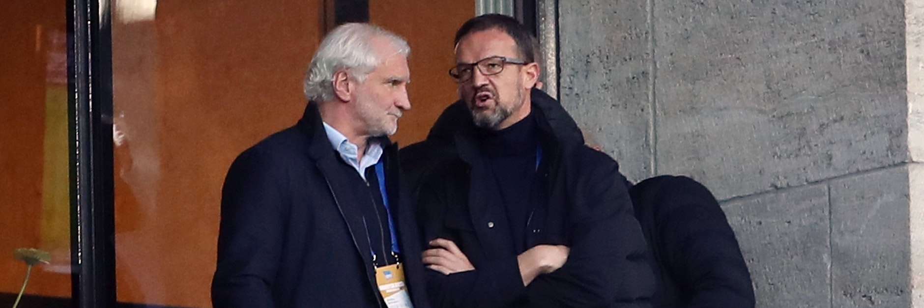 Der Platzhalter und sein Nachfolger: Rudi Völler soll auf Oliver Bierhoff beim DFB folgen. 2024 soll dann Hertha-Boss Fredi Bobic übernehmen.