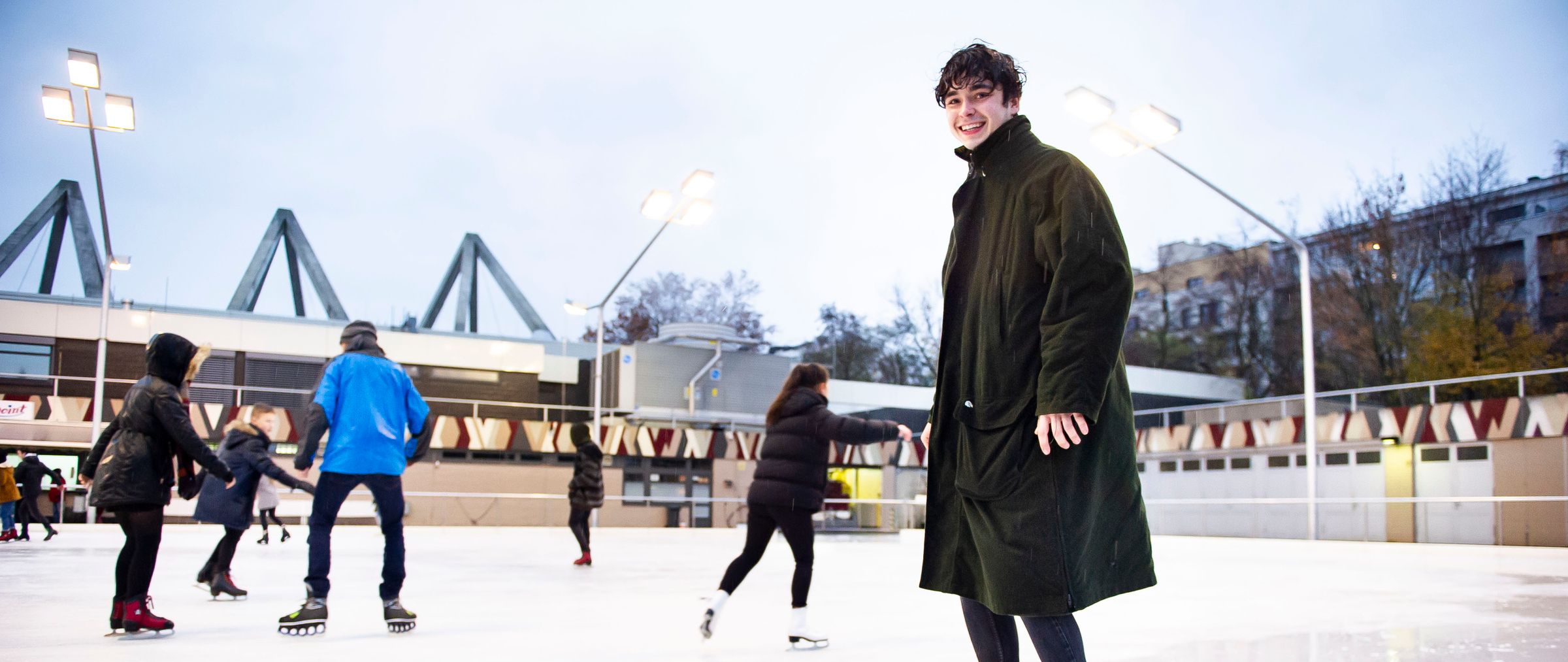Erst Neukölln, jetzt Wedding: Noch ein Eisstadion kaputt!