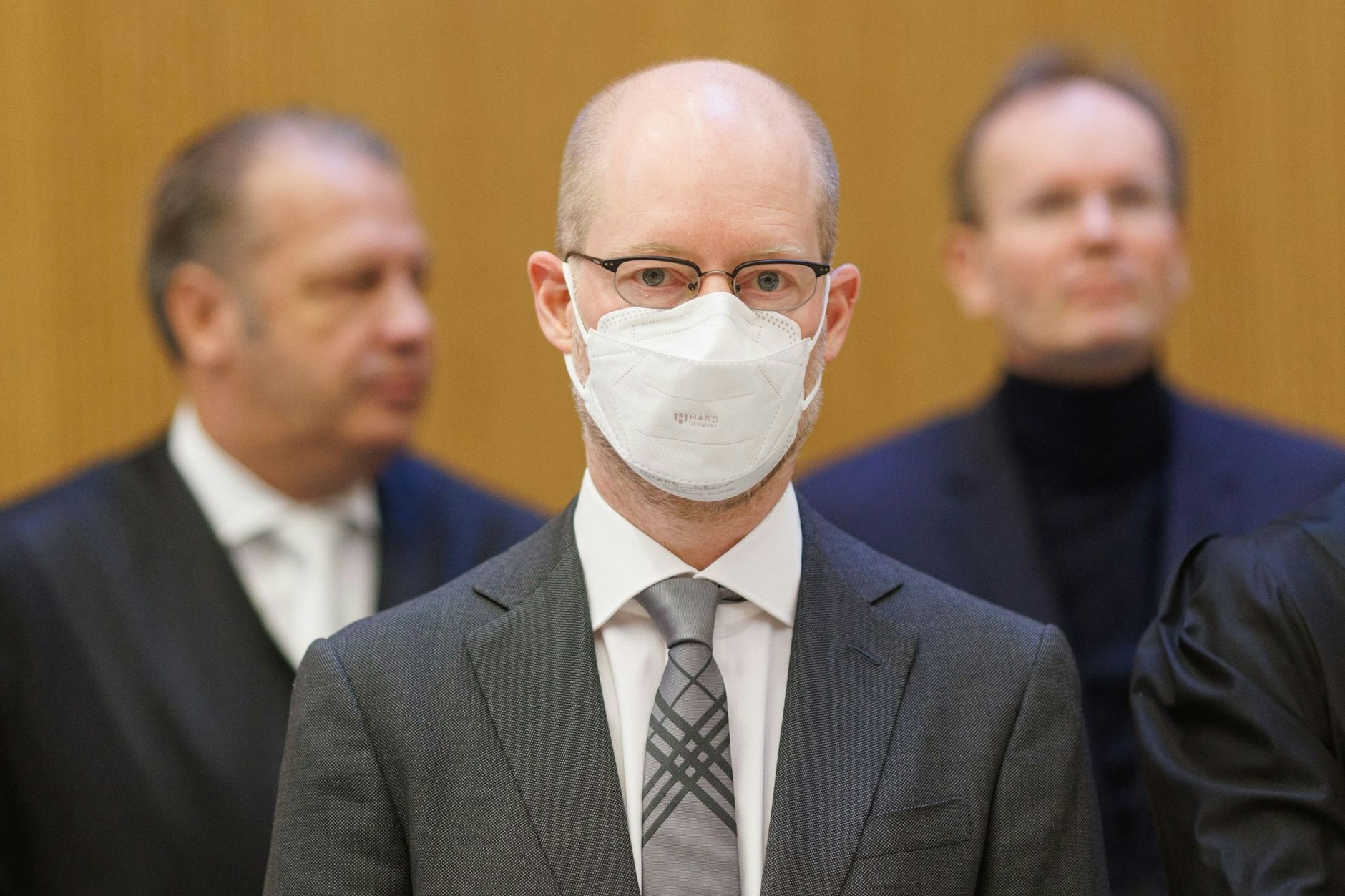 Der frühere Wirecard-Manager und Kronzeuge Oliver Bellenhaus im Gerichtssaal in München.