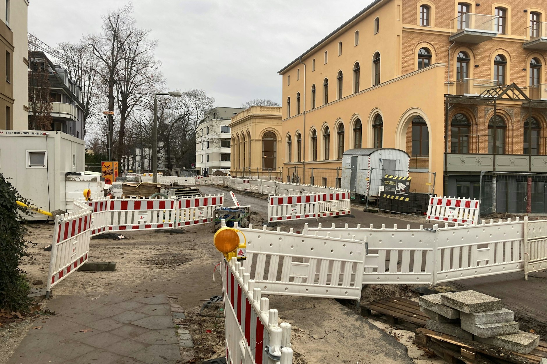 Die Regattastraße in Berlin-Grünau ist seit Sommer vergangenen Jahres gesperrt.