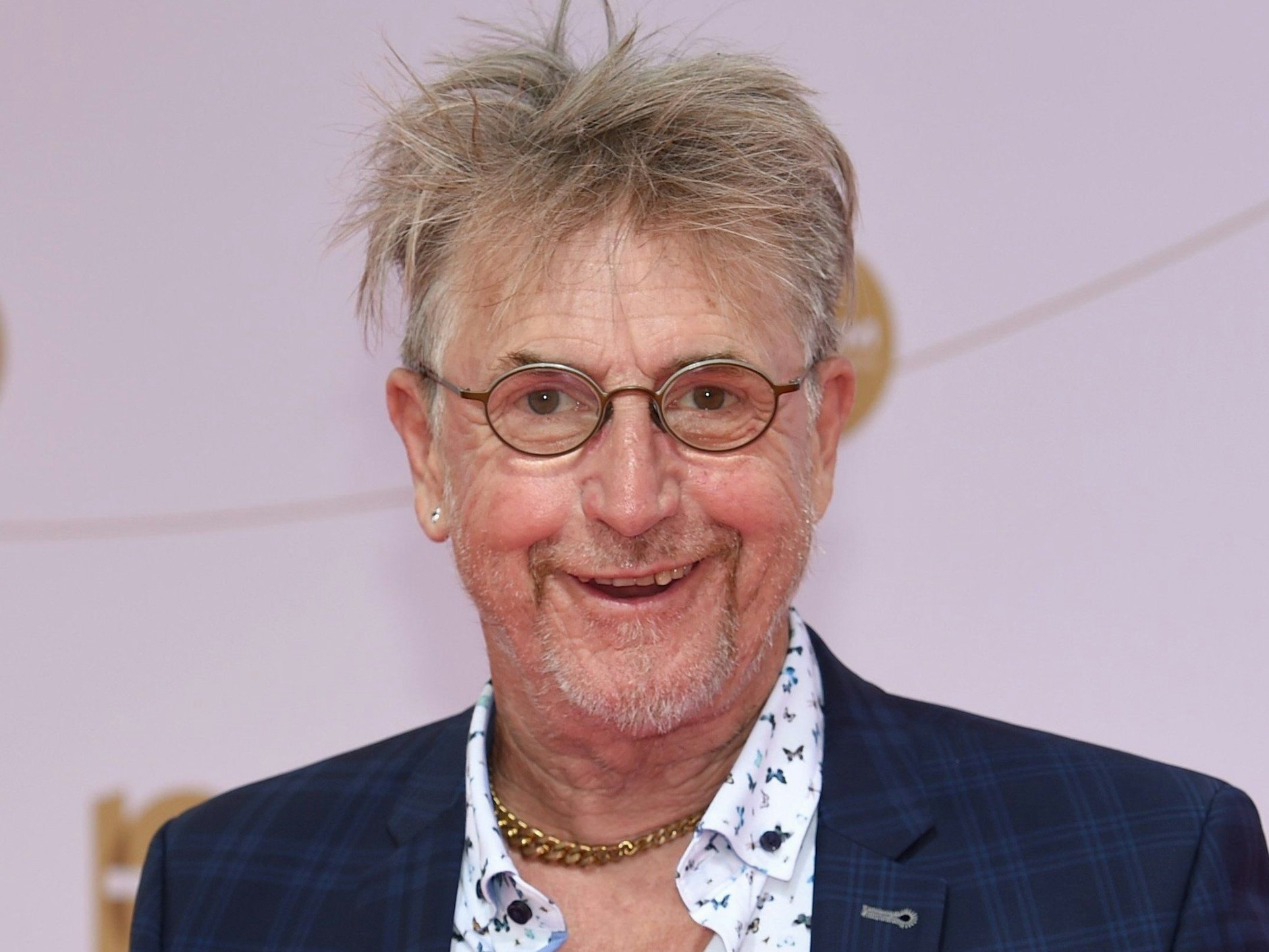 Martin Semmelrogge kassiert im Dschungel ab.