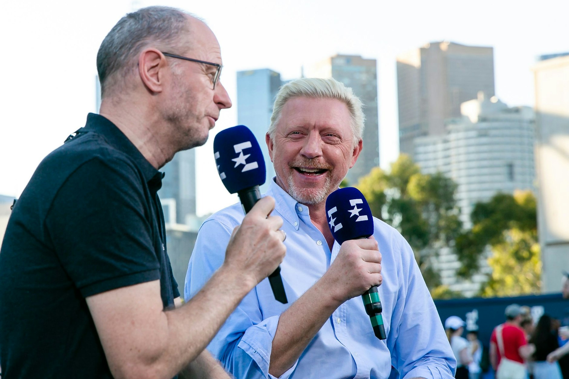 Bei den Australian Open 2020 waren Eurosport-Moderator Matthias Stach (l.) und TV-Experte Boris Becker noch gemeinsam live vor Ort.