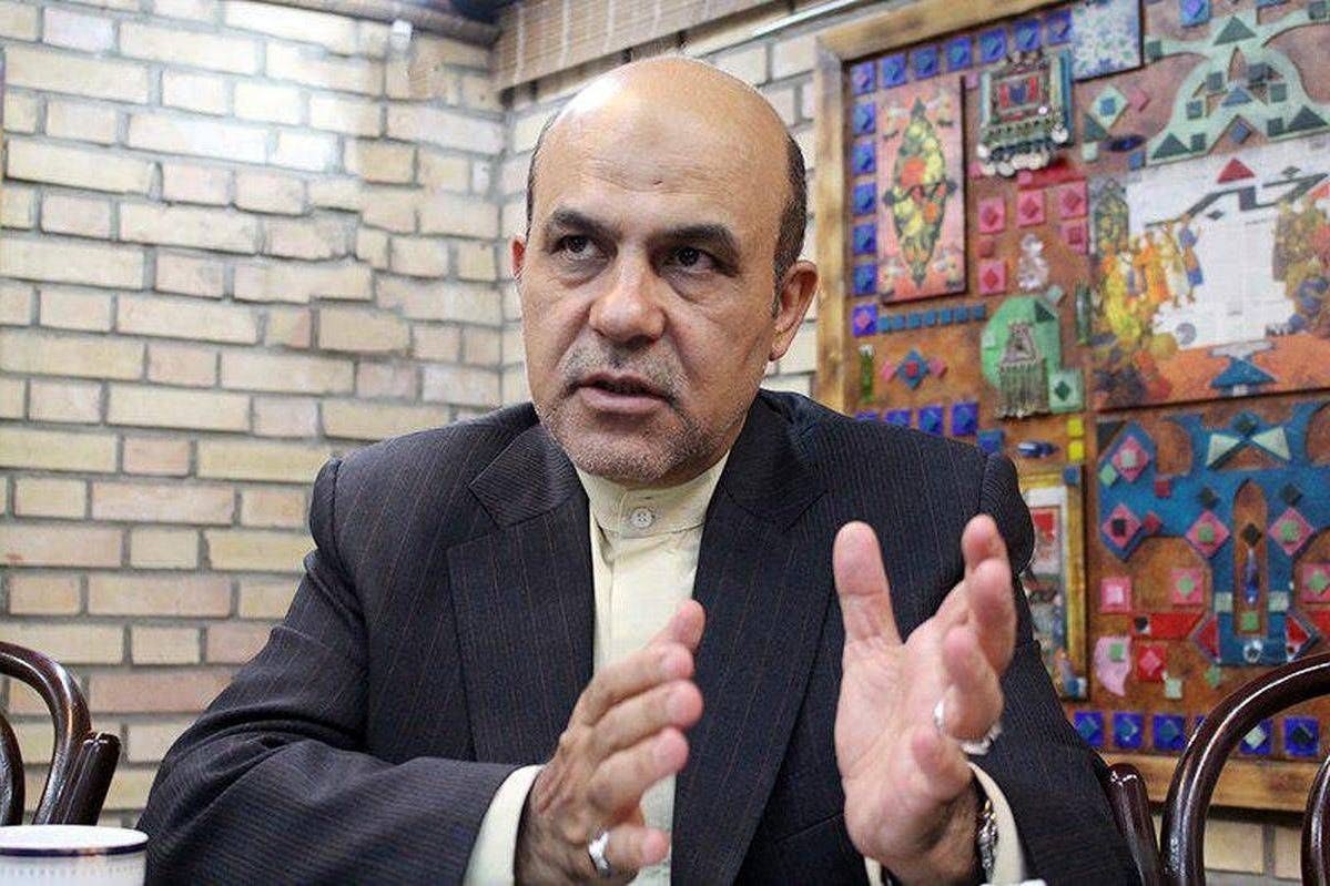 Ein undatiertes, von der Nachrichtenagentur Khabar Online zur Verfügung gestelltes Bild zeigt den ehemaligen iranischen Stellvertreter des Verteidigungsministers, den britisch-iranischen Staatsbürger Aliresa Akbari, bei einem Interview in Teheran.