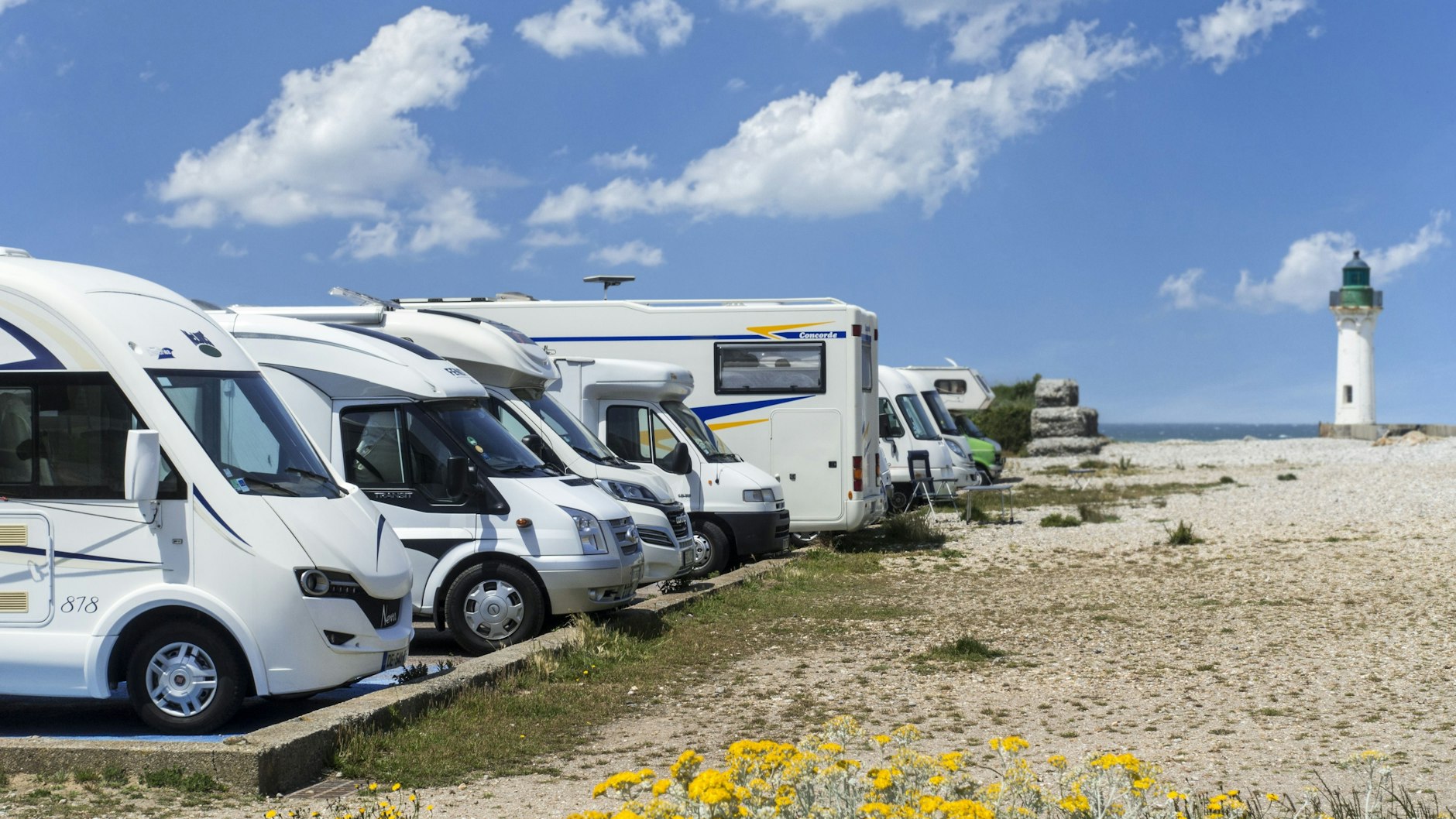 Wohnmobile bis zu 4,25 Tonnen sollen künftig auch Inhaber des Führerscheines Klasse B fahren können.