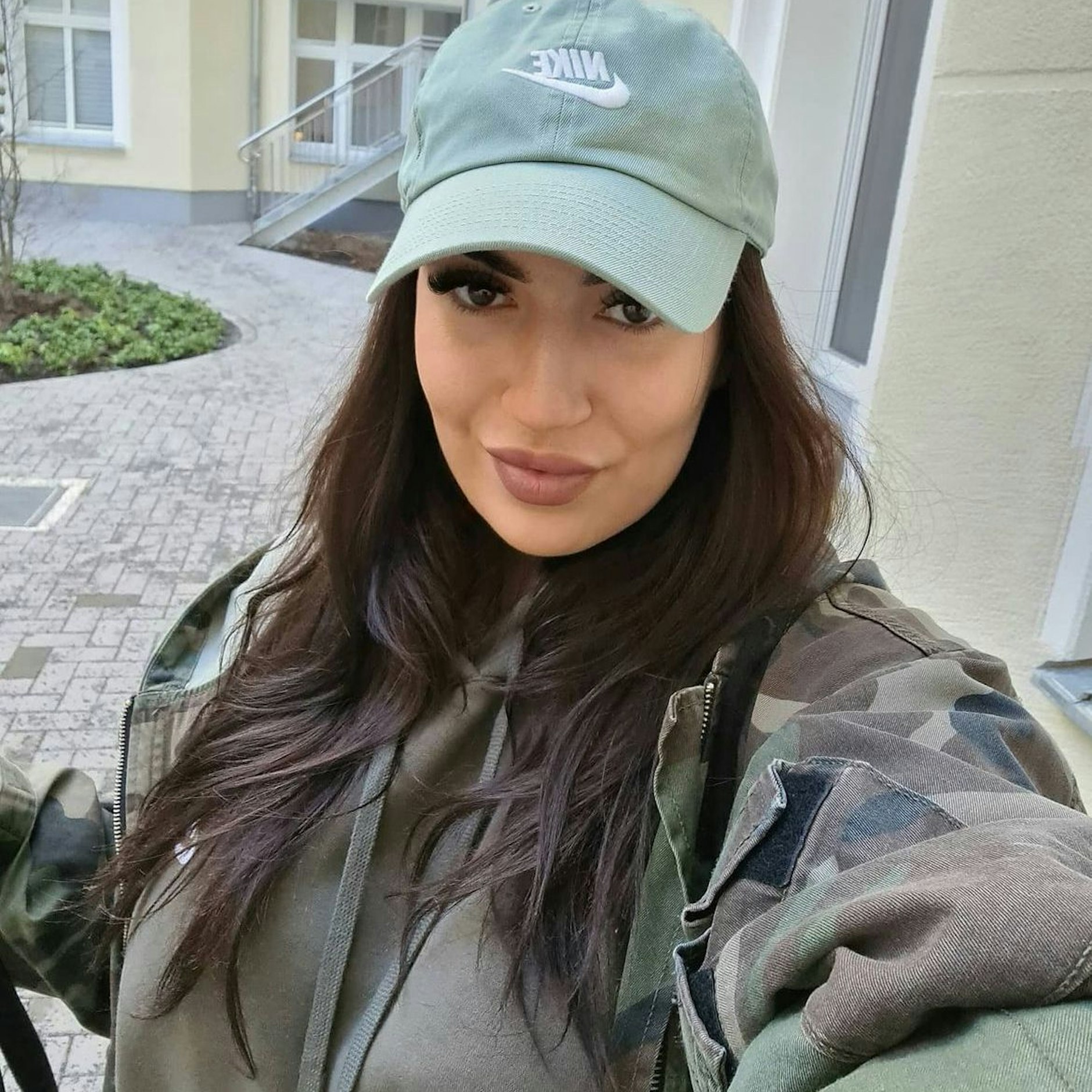 Angela Böth hat das Video erhalten und ihren Freundinnen geschickt.