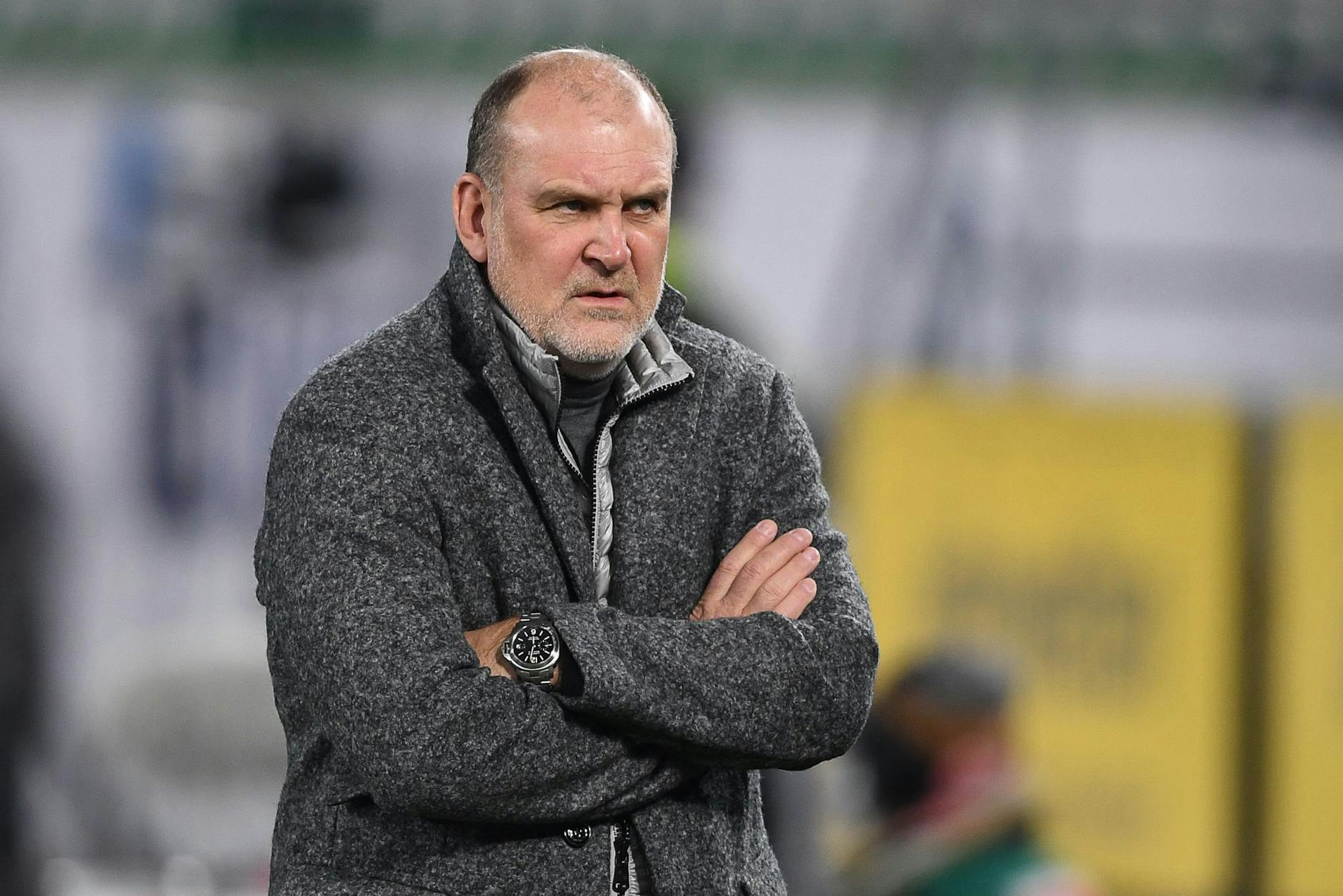 ARCHIV - Jörg Schmadtke zieht vor seinem Abschied aus dem Fußball-Geschäft Bilanz.
