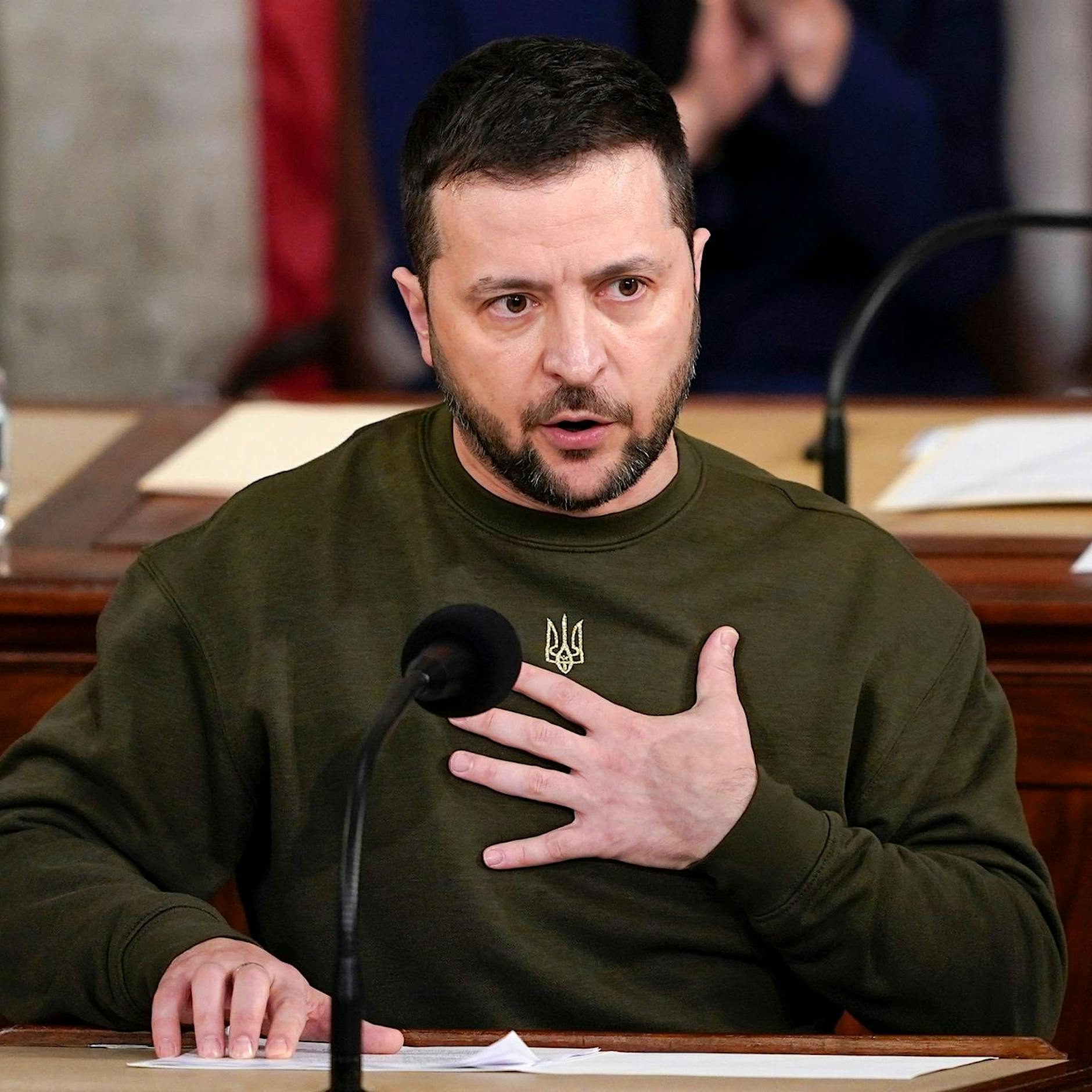 Live auf YouTube: Selenskyj diskutiert online mit Berliner Studenten