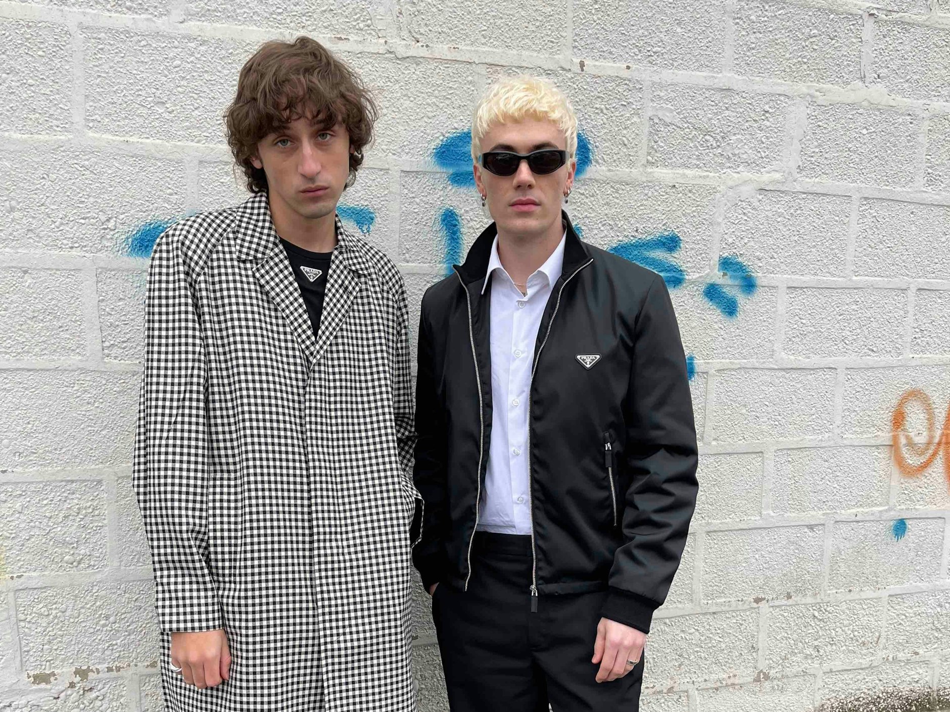 Diese Männer sehen aus wie Musiker, wahrscheinlich sind sie es auch.&nbsp;