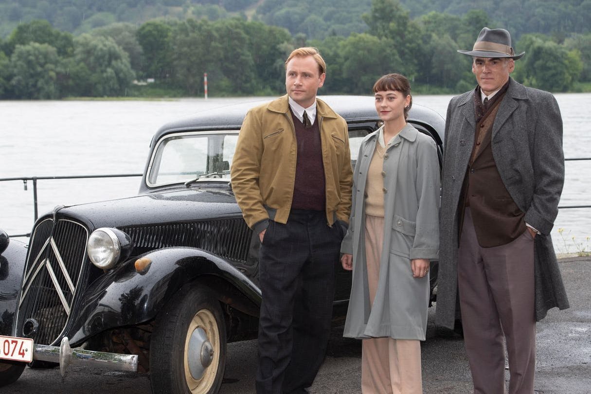 Max Riemelt, Mercedes Müller und Sebastian Blomberg in „Bonn – Alte Freunde, neue Feinde“.