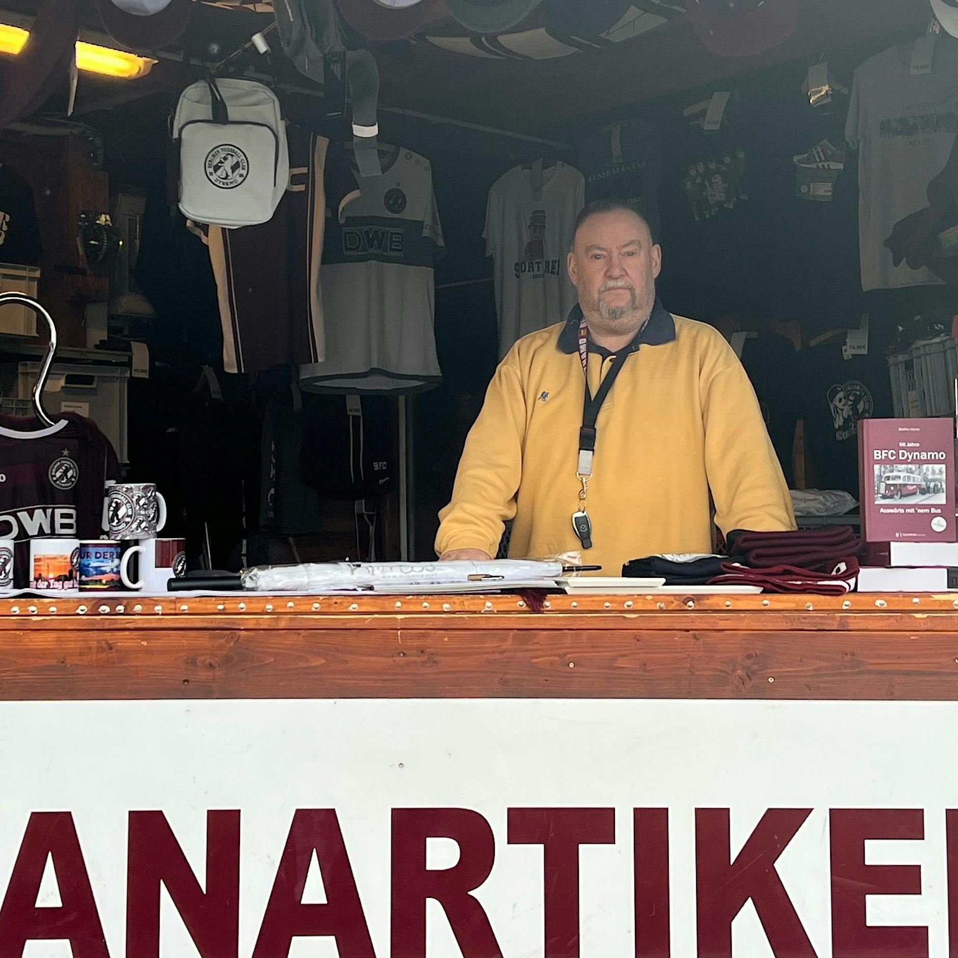 Droht dem BFC Dynamo durch die Heimkehr des Traditionslogos ein Merchandise-Problem?