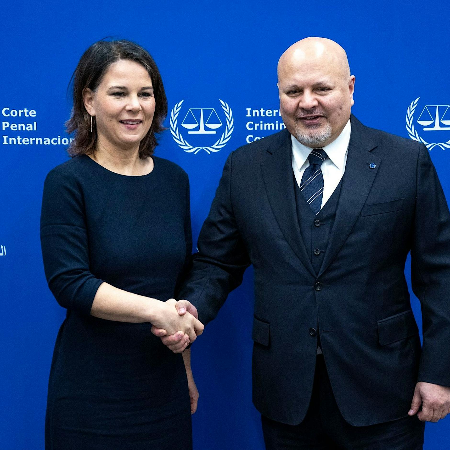 Baerbock für Sondertribunal zu Moskaus Angriffskrieg