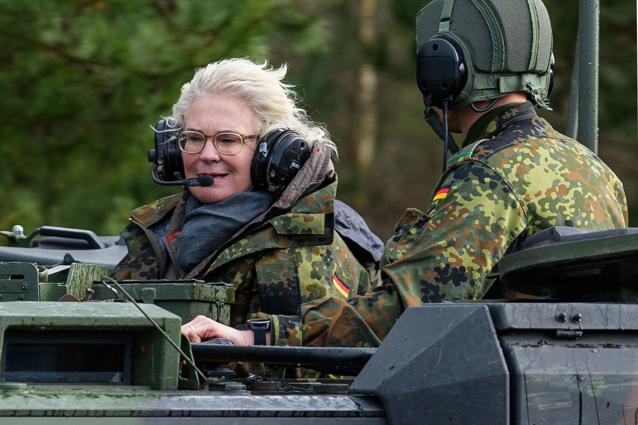 ARCHIV - «Die wertvolle Arbeit der Soldatinnen und Soldaten und der vielen motivierten Menschen im Geschäftsbereich muss im Vordergrund stehen»: Christine Lambrecht.  