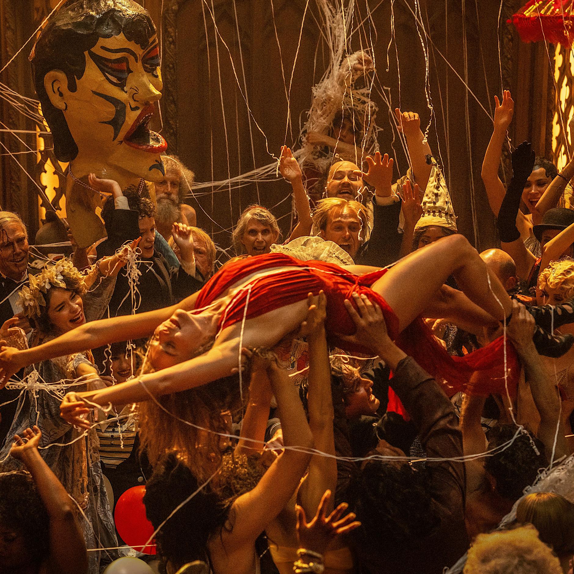 Hollywoods letzte große Party: Kino, Koks und Körperflüssigkeiten in „Babylon“