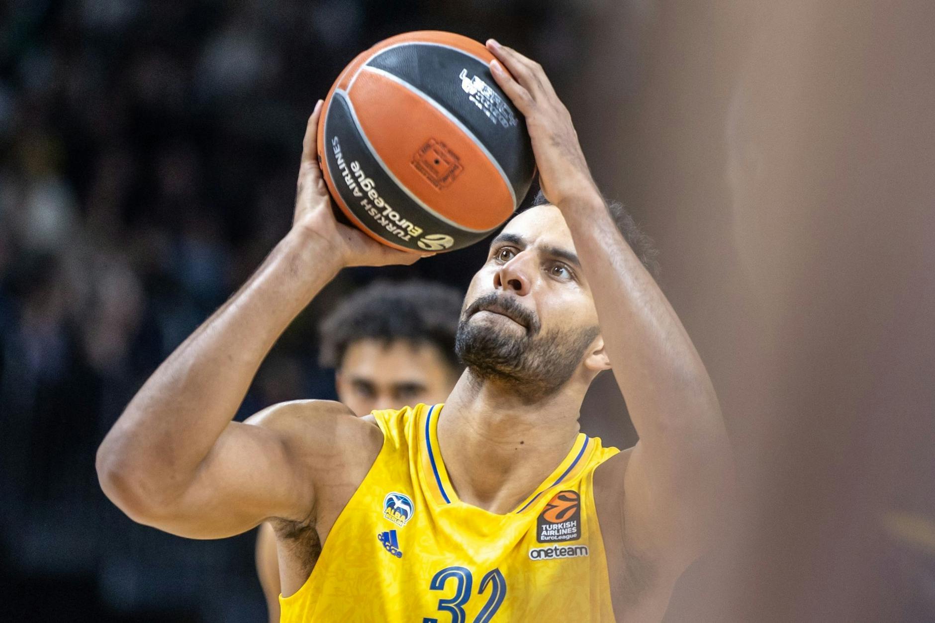 Johannes Thiemann und Alba Berlin unterlagen bei Maccabi Tel Aviv