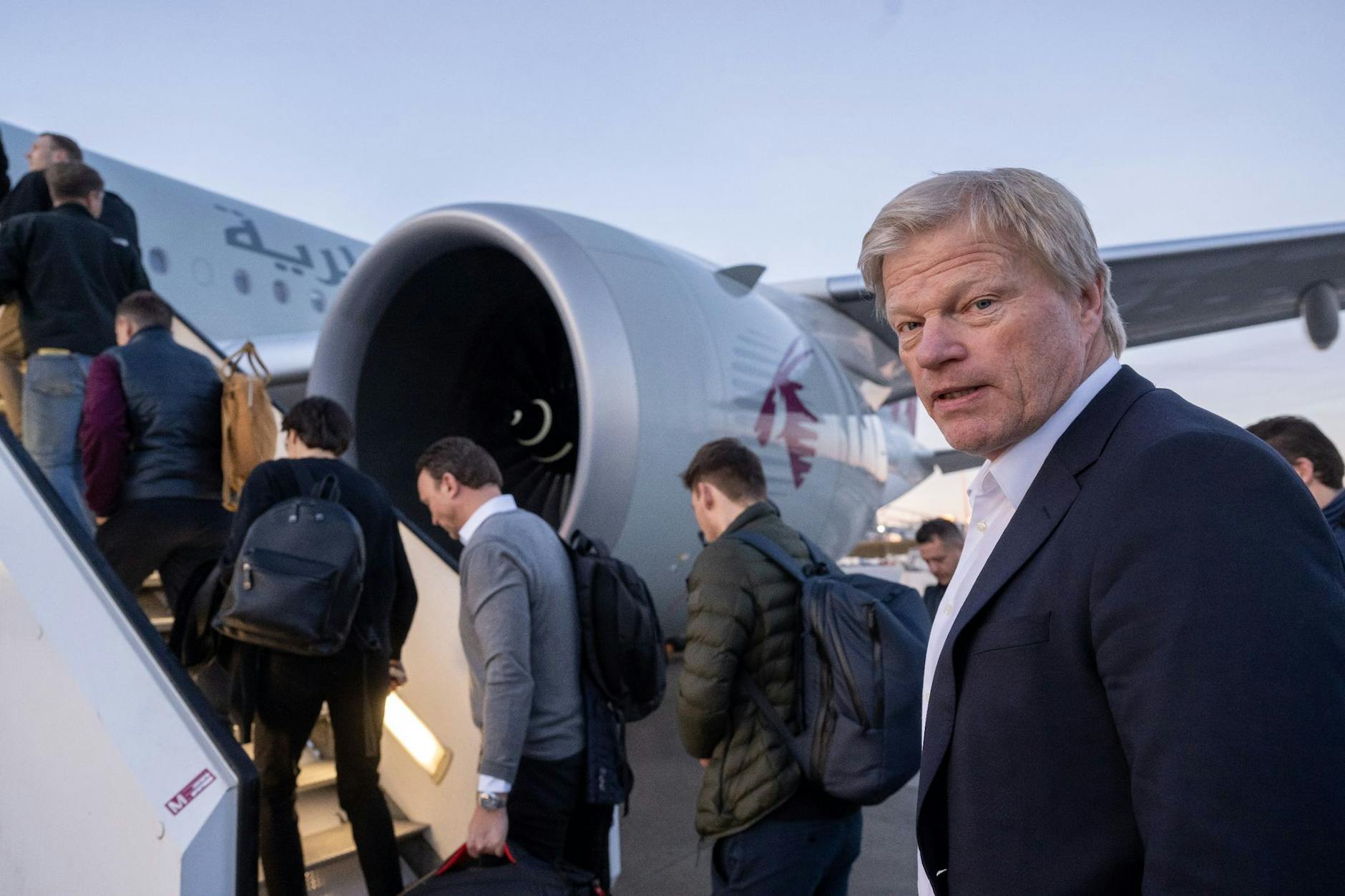 ARCHIV - Freut sich auf den Bundesliga-Wiederbeginn: Bayern-Boss Oliver Kahn.