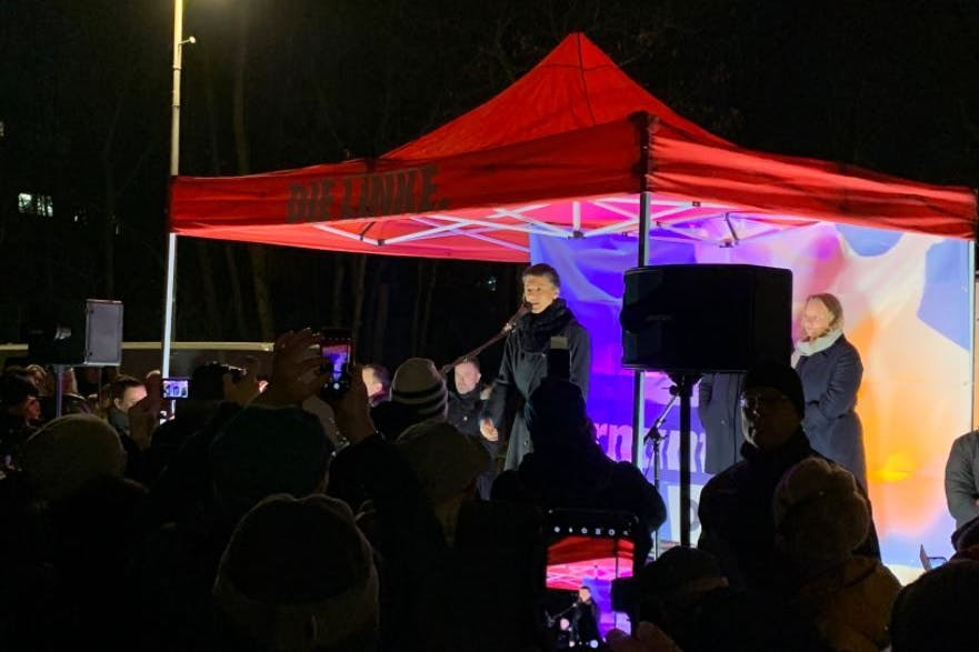 Sahra Wagenknecht spricht in Berlin. Ihr Auftritt hatte schon im Vorfeld für Kritik aus der eigenen Partei gesorgt.