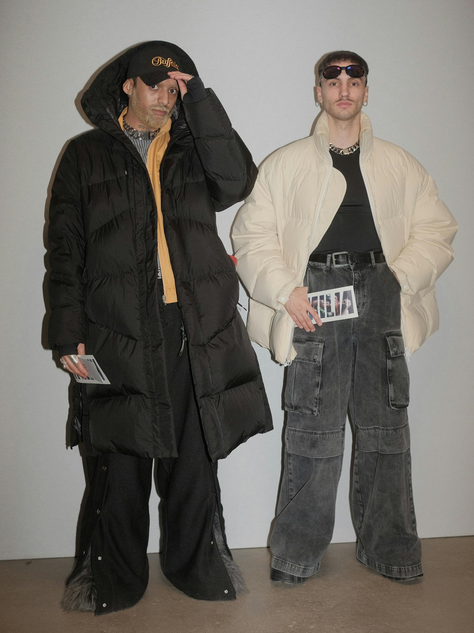 In den Kantgaragen: von Kopf bis Fuß oversized.