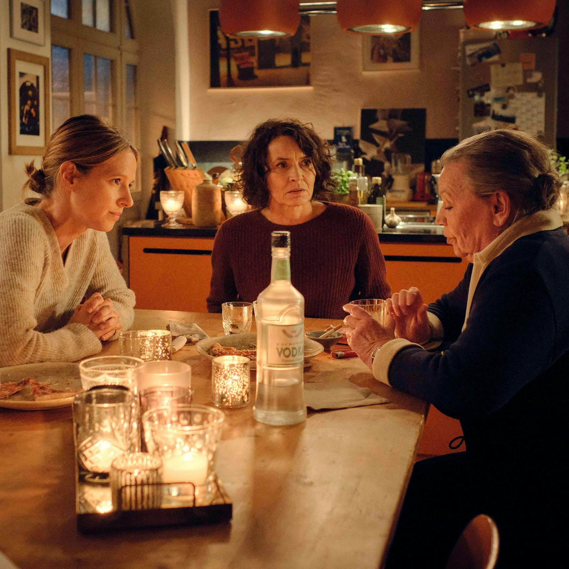 Image - „Tatort“ aus Ludwigshafen: Der Nazi im Feuer