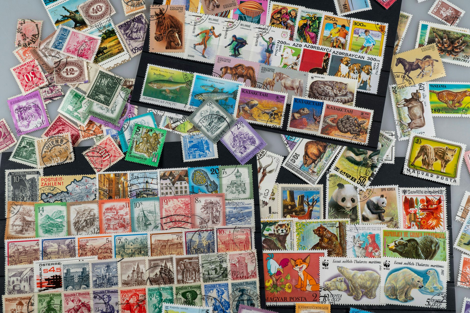 <strong>Eine außerordentlich bunte Briefmarkensammlung</strong>