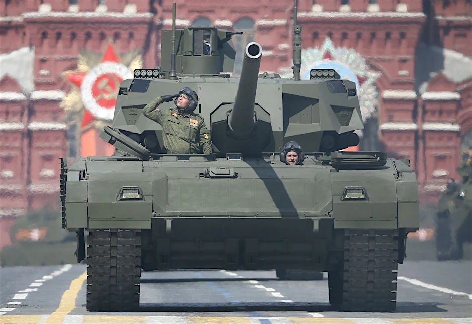 Der neue russische Panzer „Armata“ T-14 während der Militärparade zum Tag des Sieges auf dem Roten Platz in Moskau.
