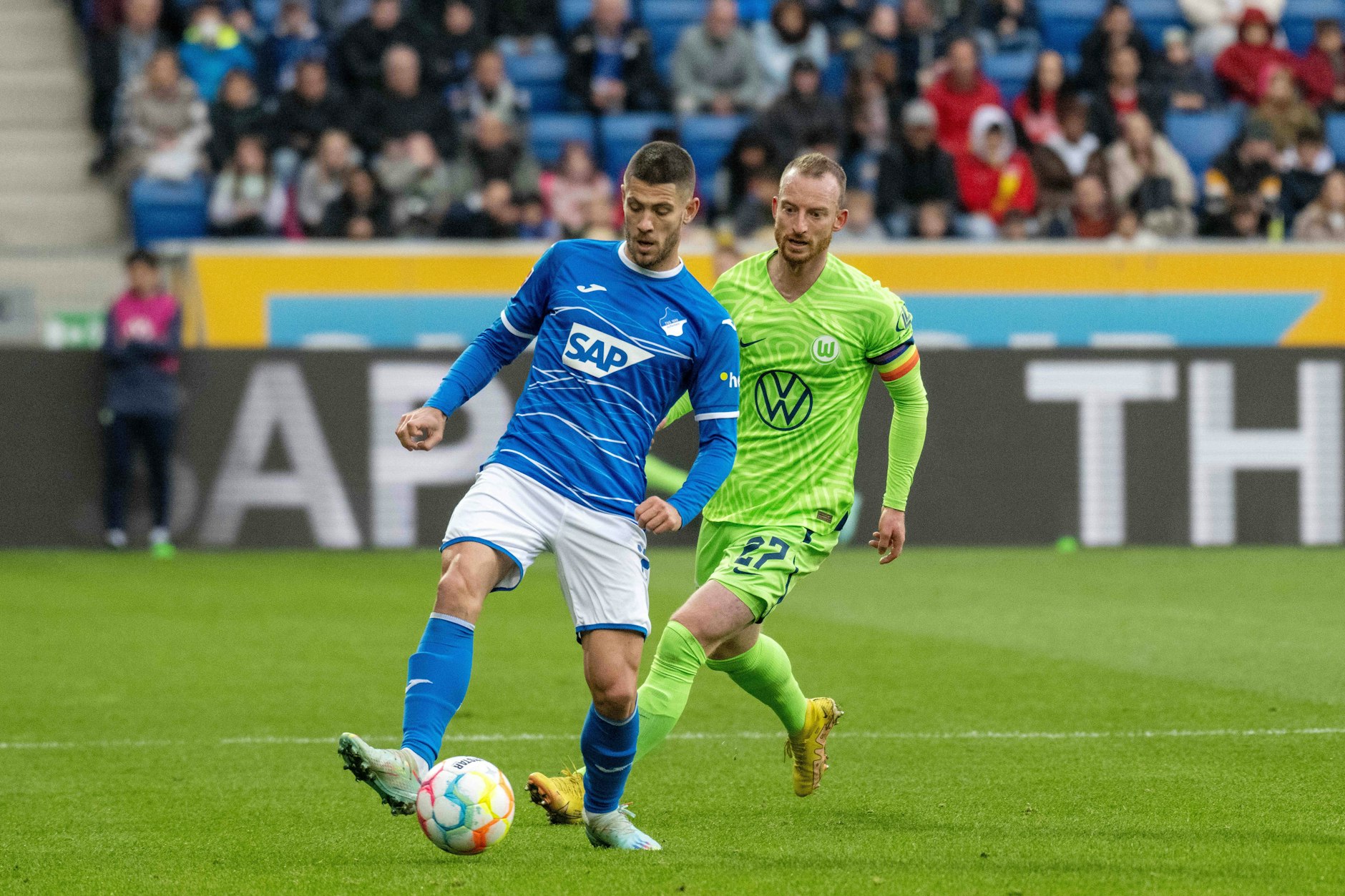 Andrej Kramaric (l.) ist in der Offensive der Unterschiedsspieler der TSG Hoffenheim.