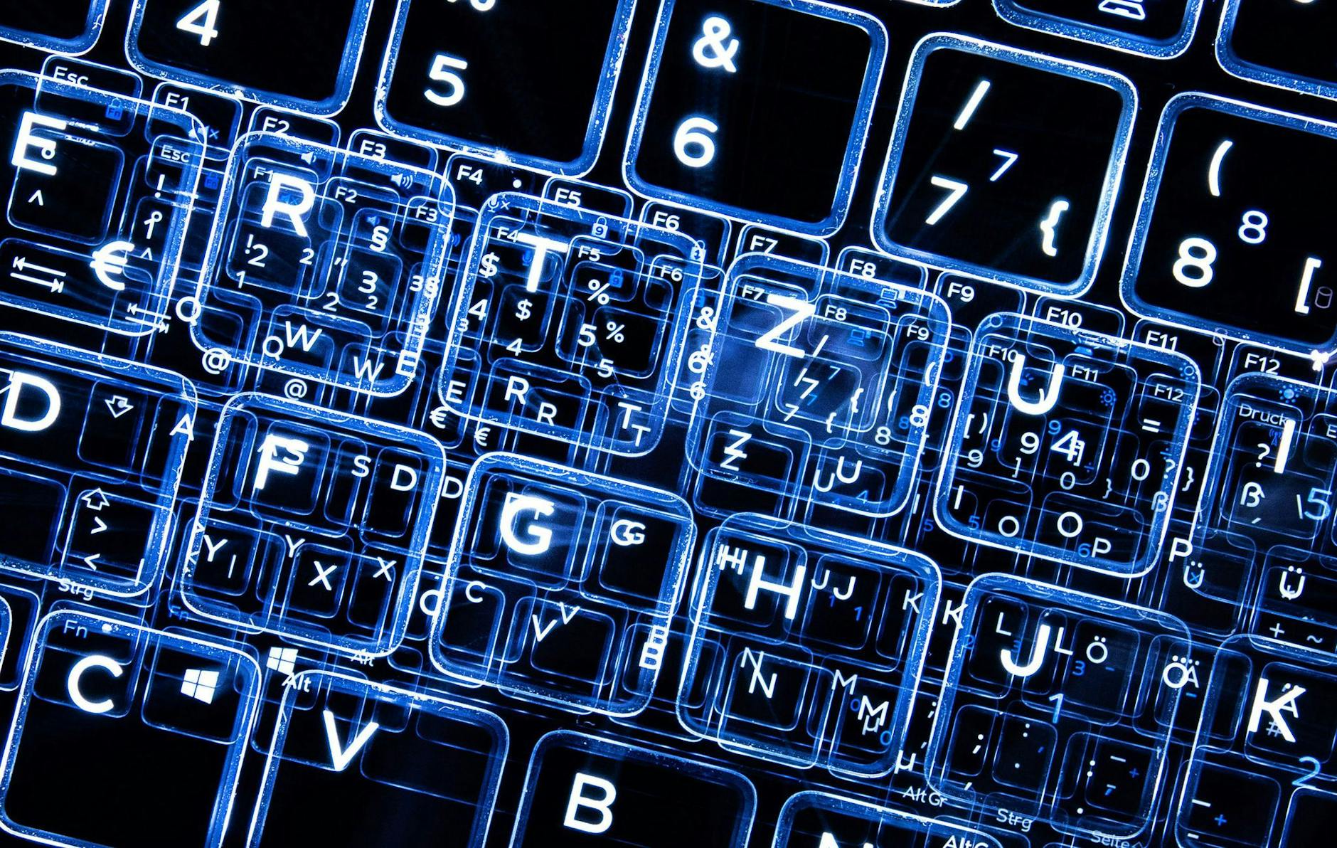 ARCHIV - Eine neue Software kann sekundenschnell Texte schreiben, die kaum von denen eines Menschen zu unterscheiden sind.