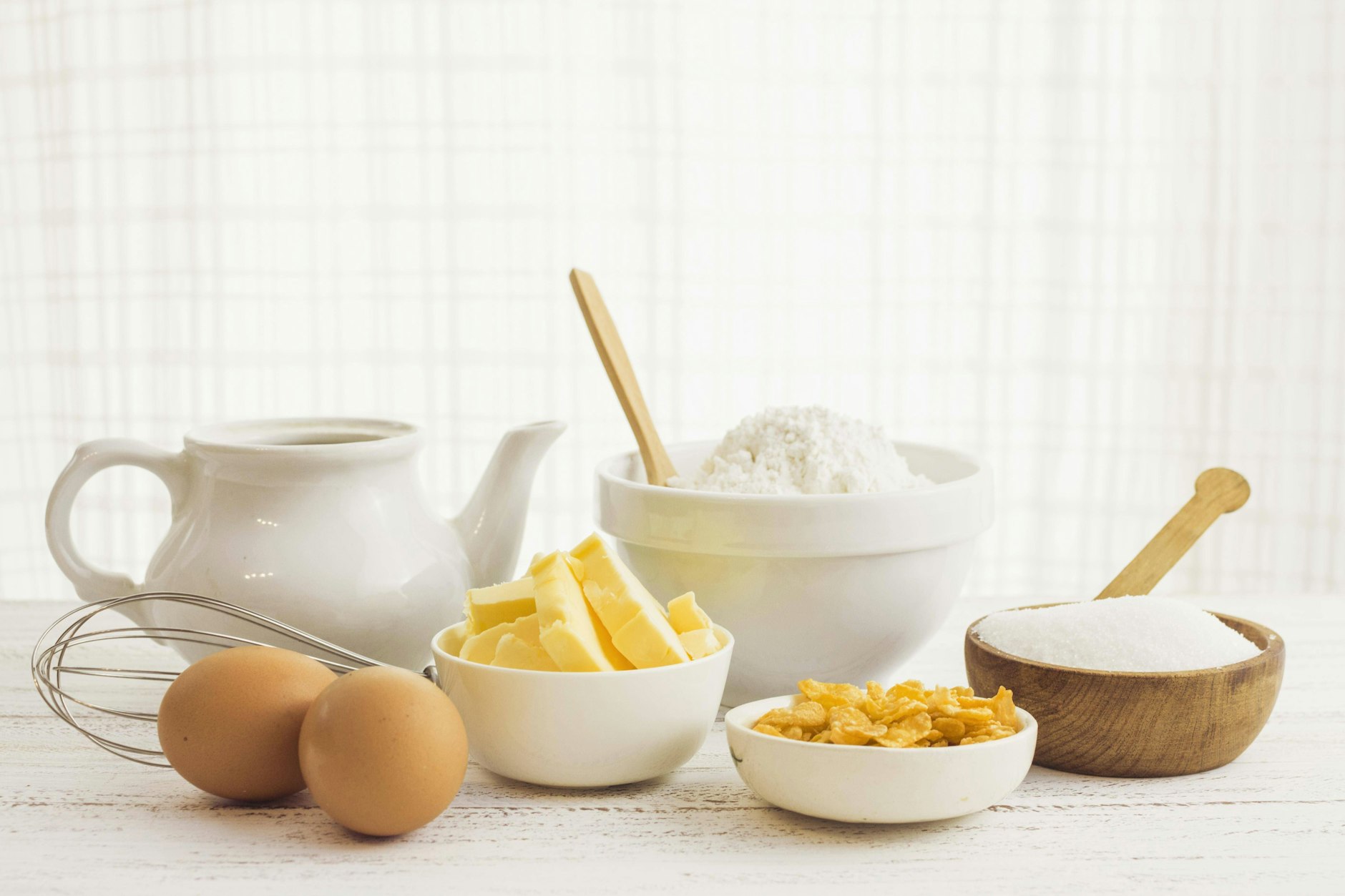 Für den klassischen Sägespänekuchen braucht es nicht viele Zutaten – im Rezept erfahren Sie, wie es geht.