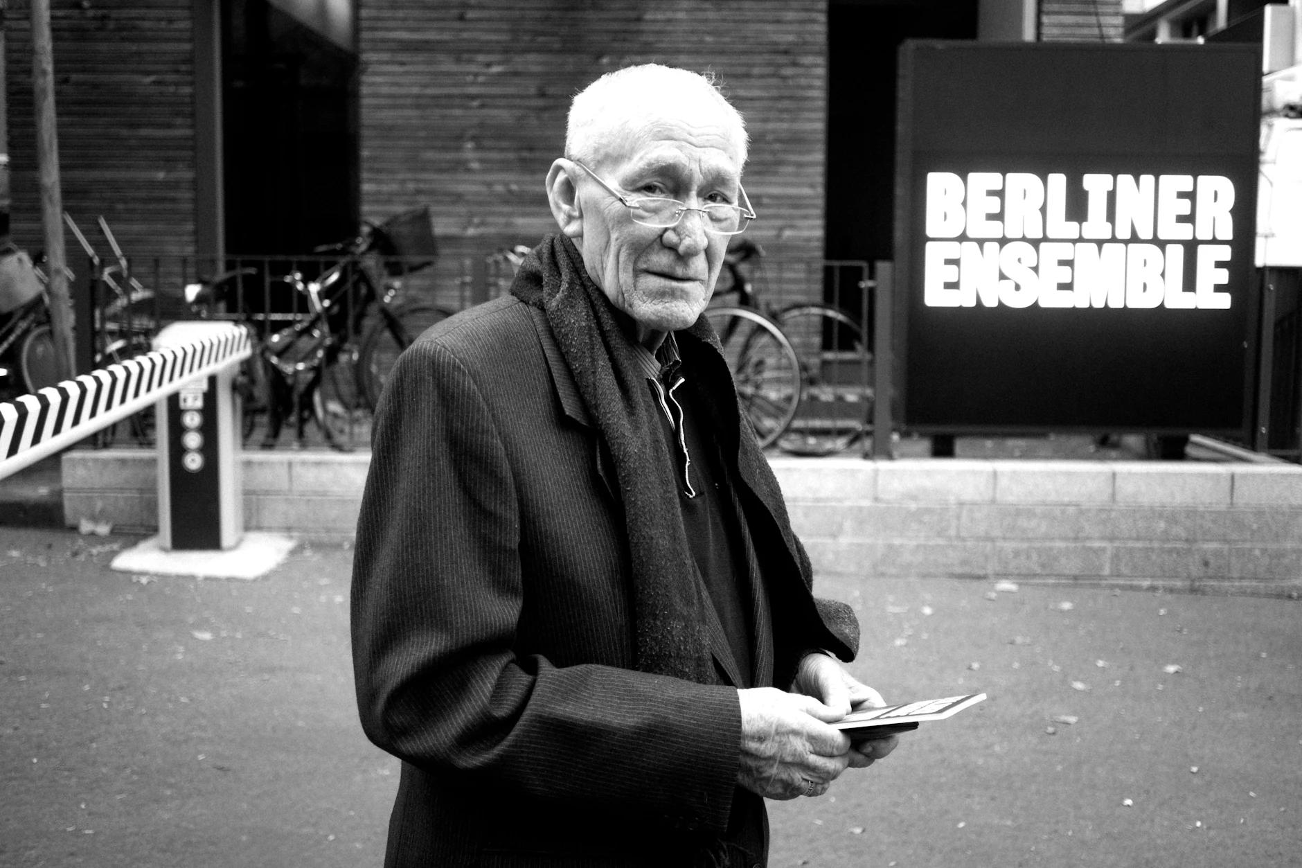 Spannende Werner Riemann Schauspieler Ebenbild