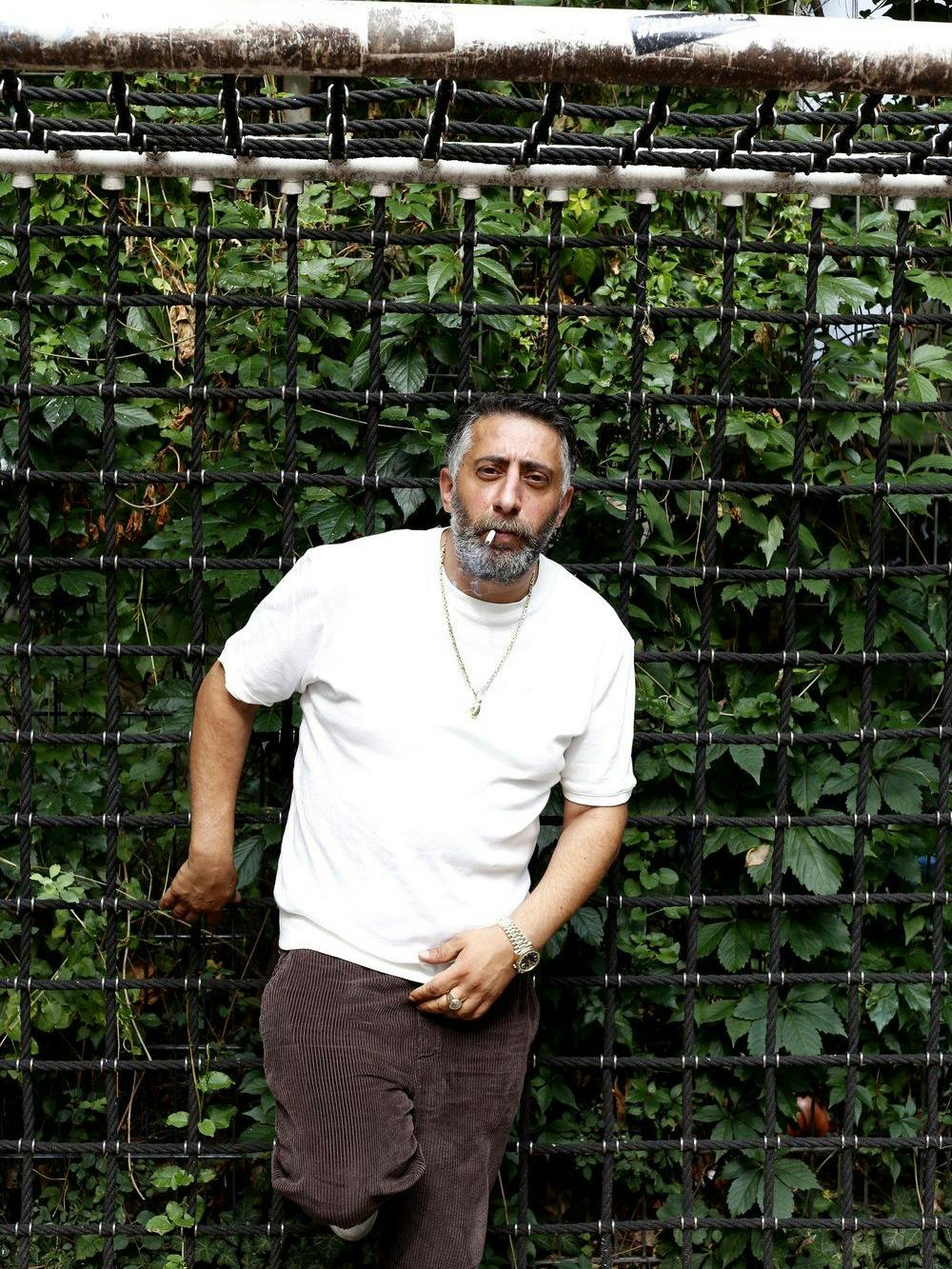 „Der größte Clan in Deutschland ist sowieso die Politik“, findet er.