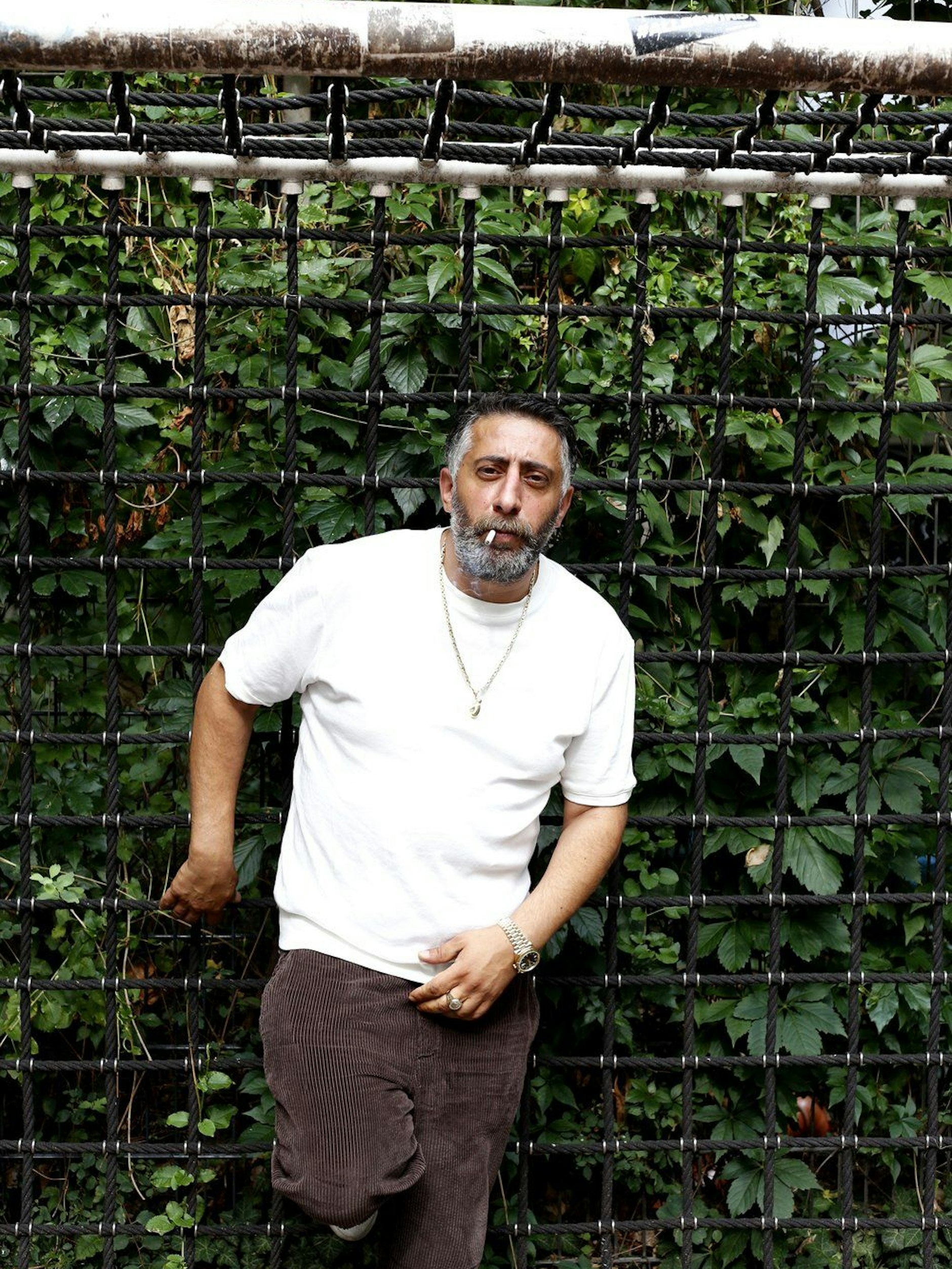 „Der größte Clan in Deutschland ist sowieso die Politik“, findet er.