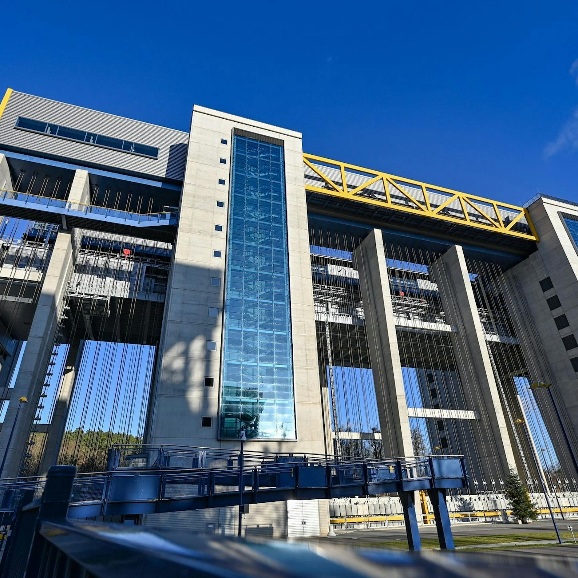 Pannen-Schiffshebewerk in Niederfinow bei Berlin: 500 Millionen Euro Baukosten und wochenlang kaputt! Erst jetzt steht DIESE Ursache fest